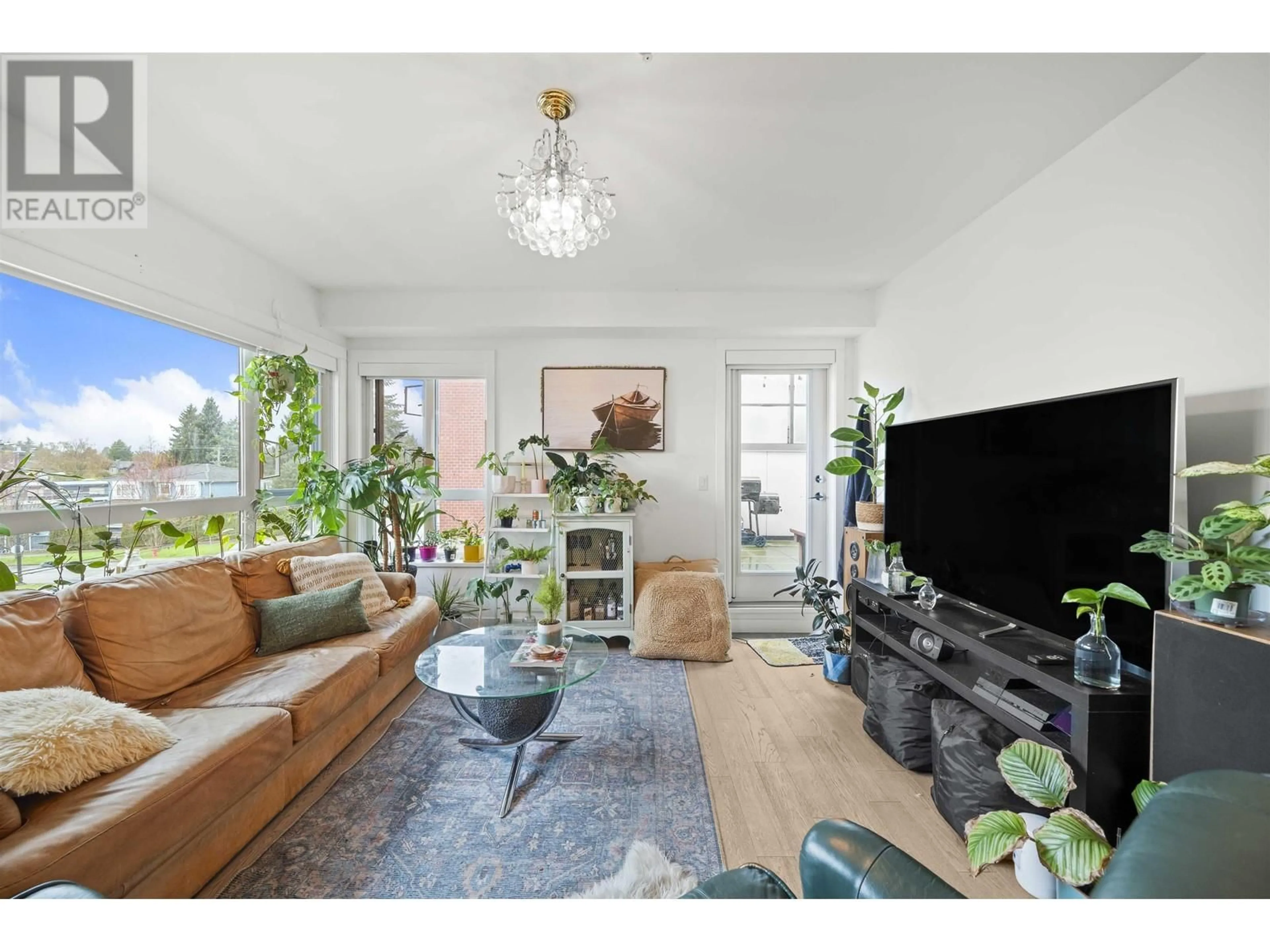 Living room with furniture, unknown for 322 - 7828 GRANVILLE STREET, Vancouver British Columbia V6P4Z2
