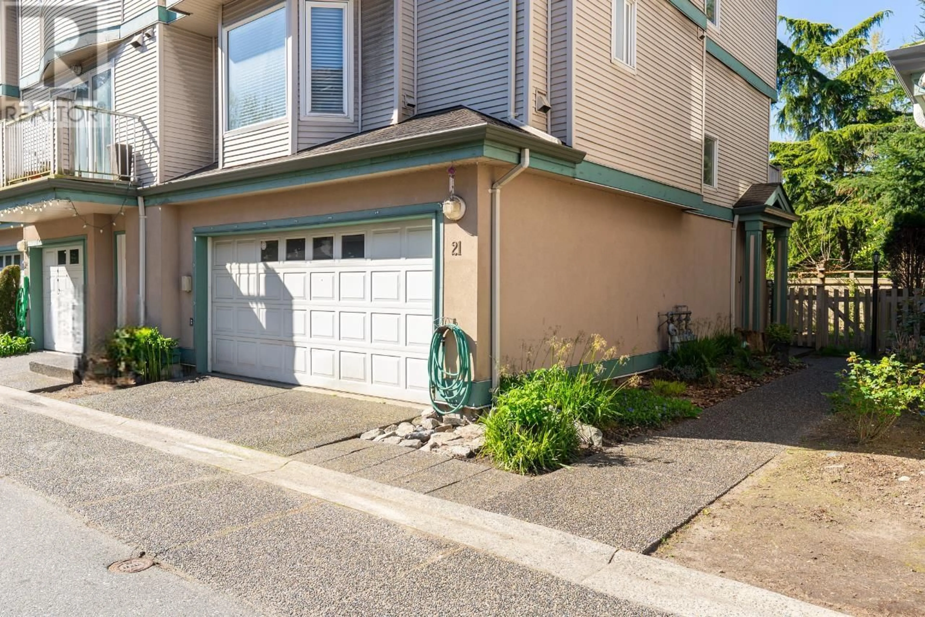Unknown for 21 - 22800 WINDSOR COURT, Richmond British Columbia V6V2X6