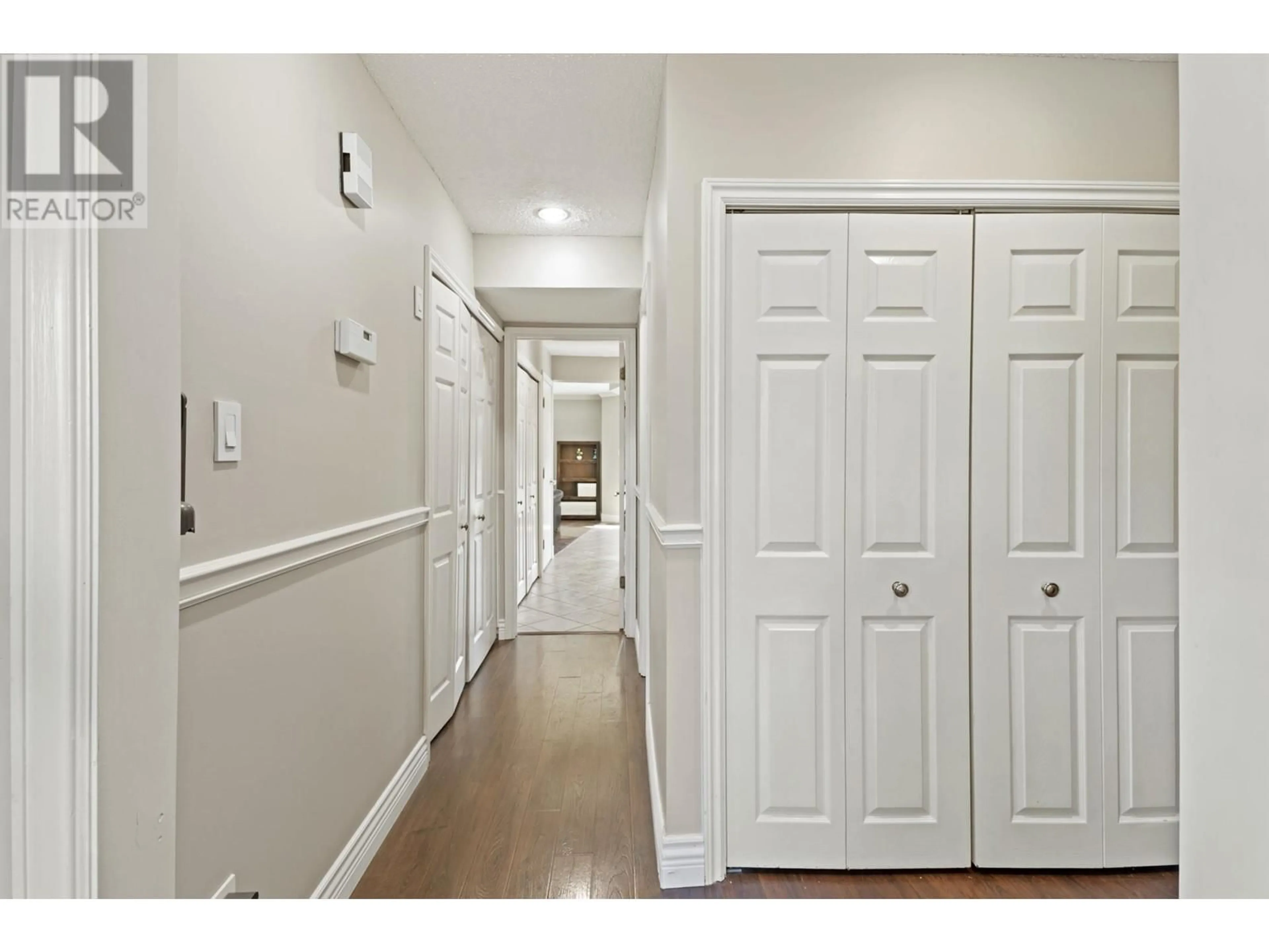 Indoor entryway for 4412 61 STREET, Delta British Columbia V4K3X9