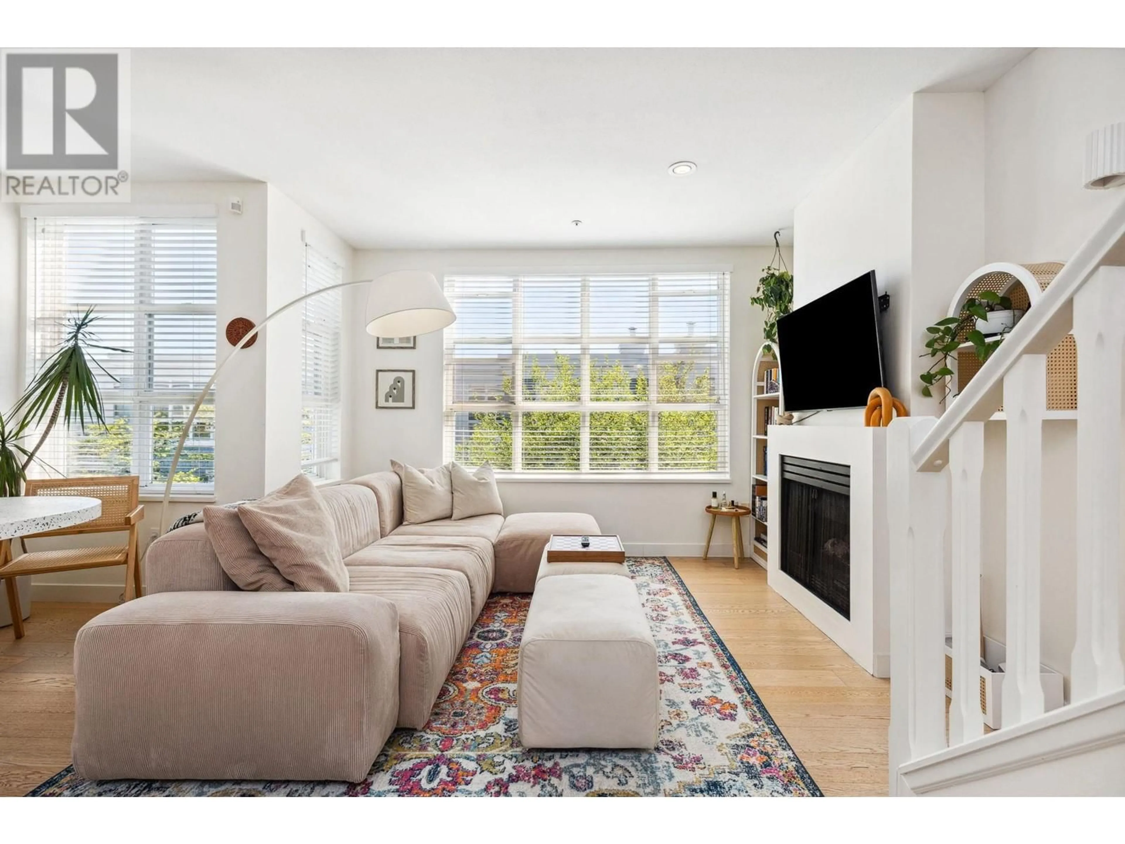 Living room with furniture, unknown for 201 - 685 7TH AVENUE, Vancouver British Columbia V5Z1B6