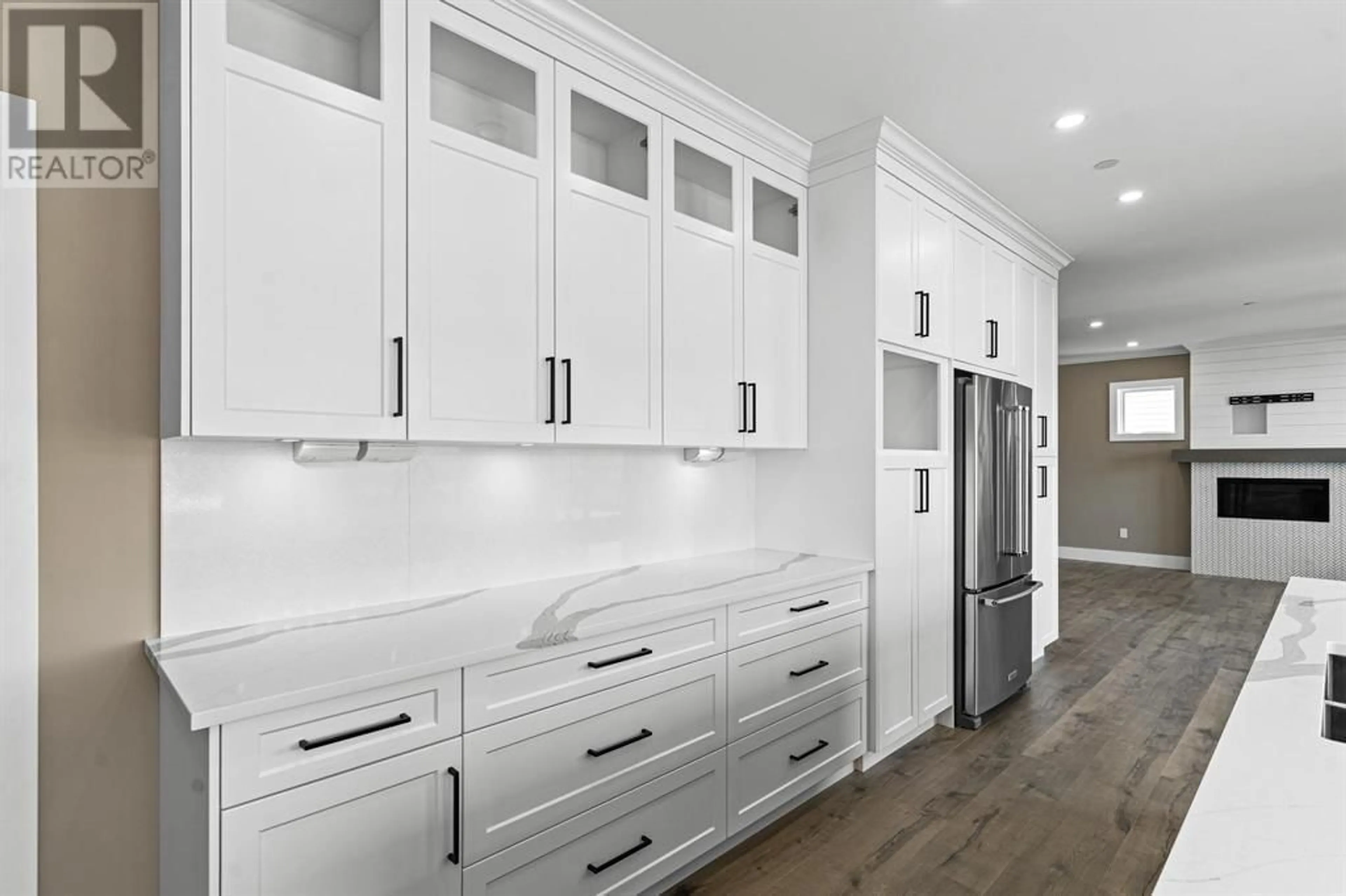 Open concept kitchen, unknown for 12337 SHANTZ WAY, Maple Ridge British Columbia V2X4B1