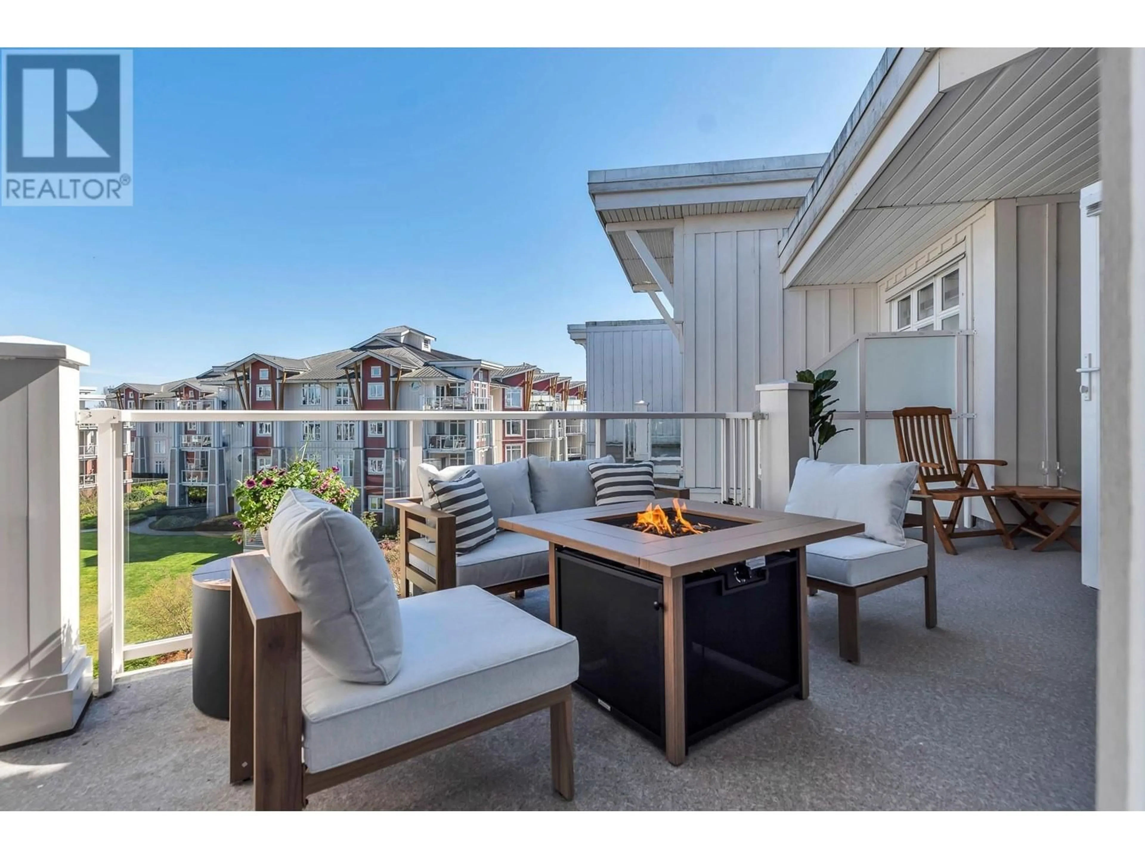 Patio, water/lake/river/ocean view for 403 - 4280 MONCTON STREET, Richmond British Columbia V7E6T4