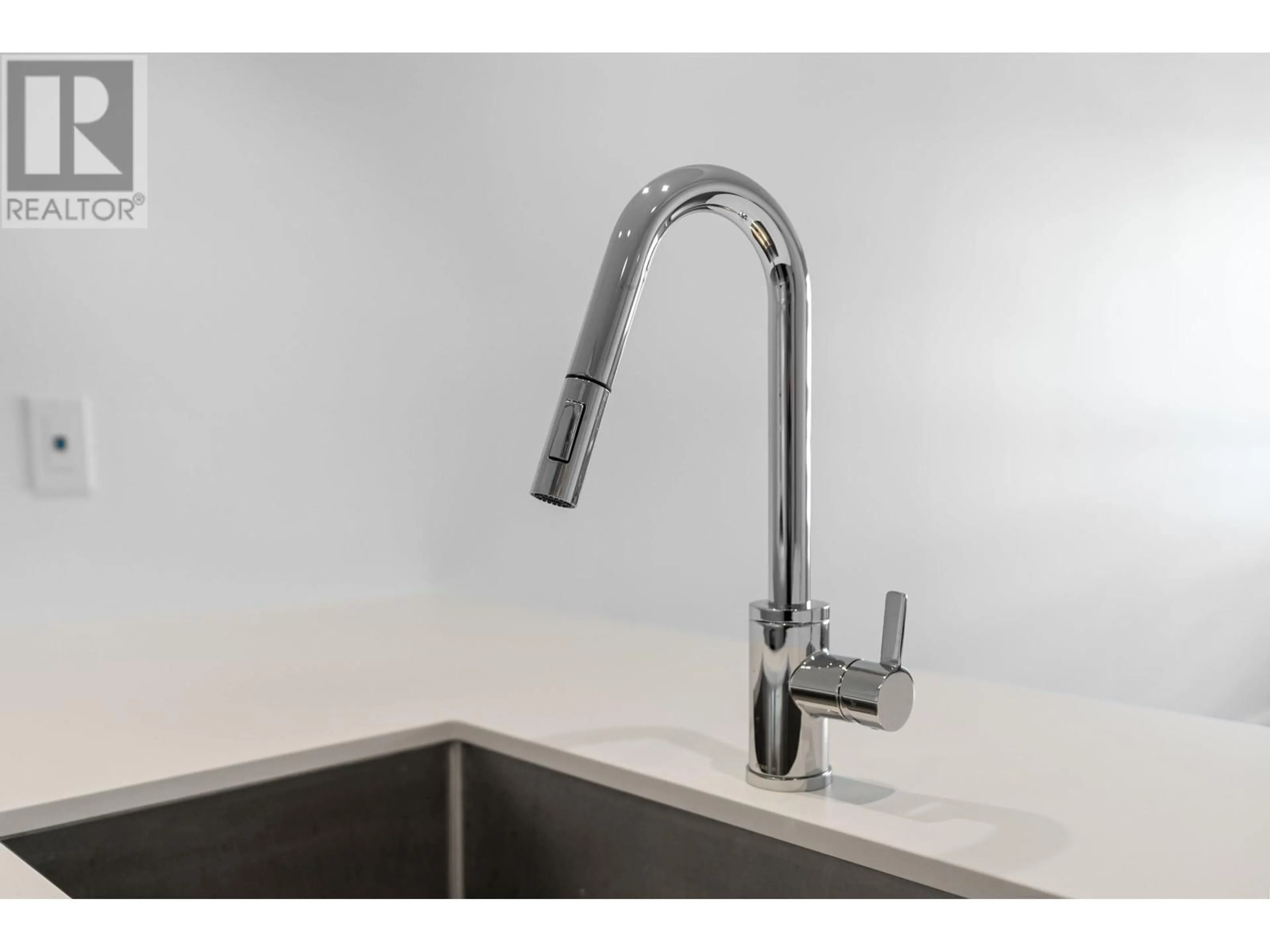 Unknown for 1505 - 5788 GILBERT ROAD, Richmond British Columbia V7C0G1