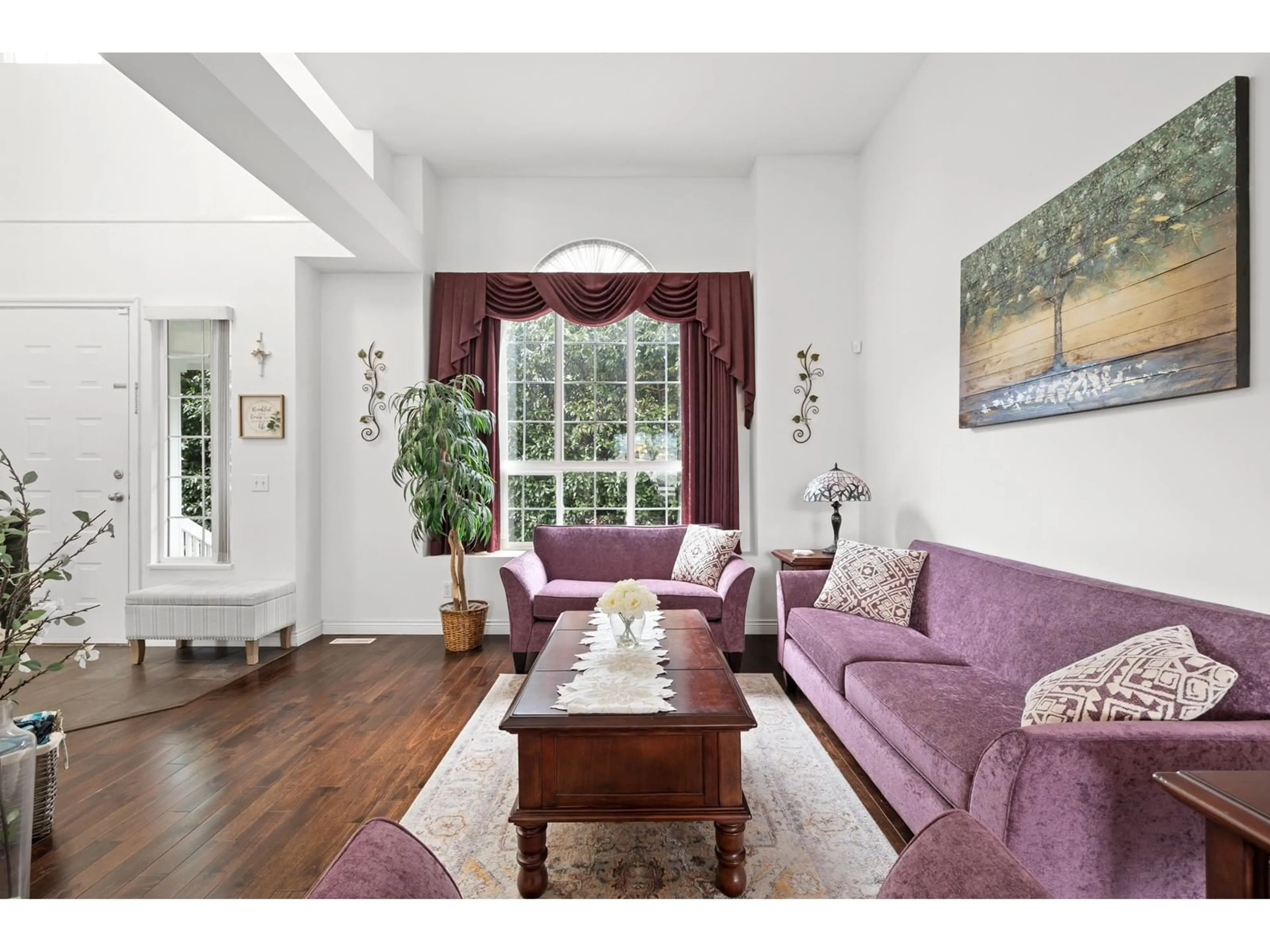 Living room with furniture, unknown for 6522 184, Surrey British Columbia V3S8T1