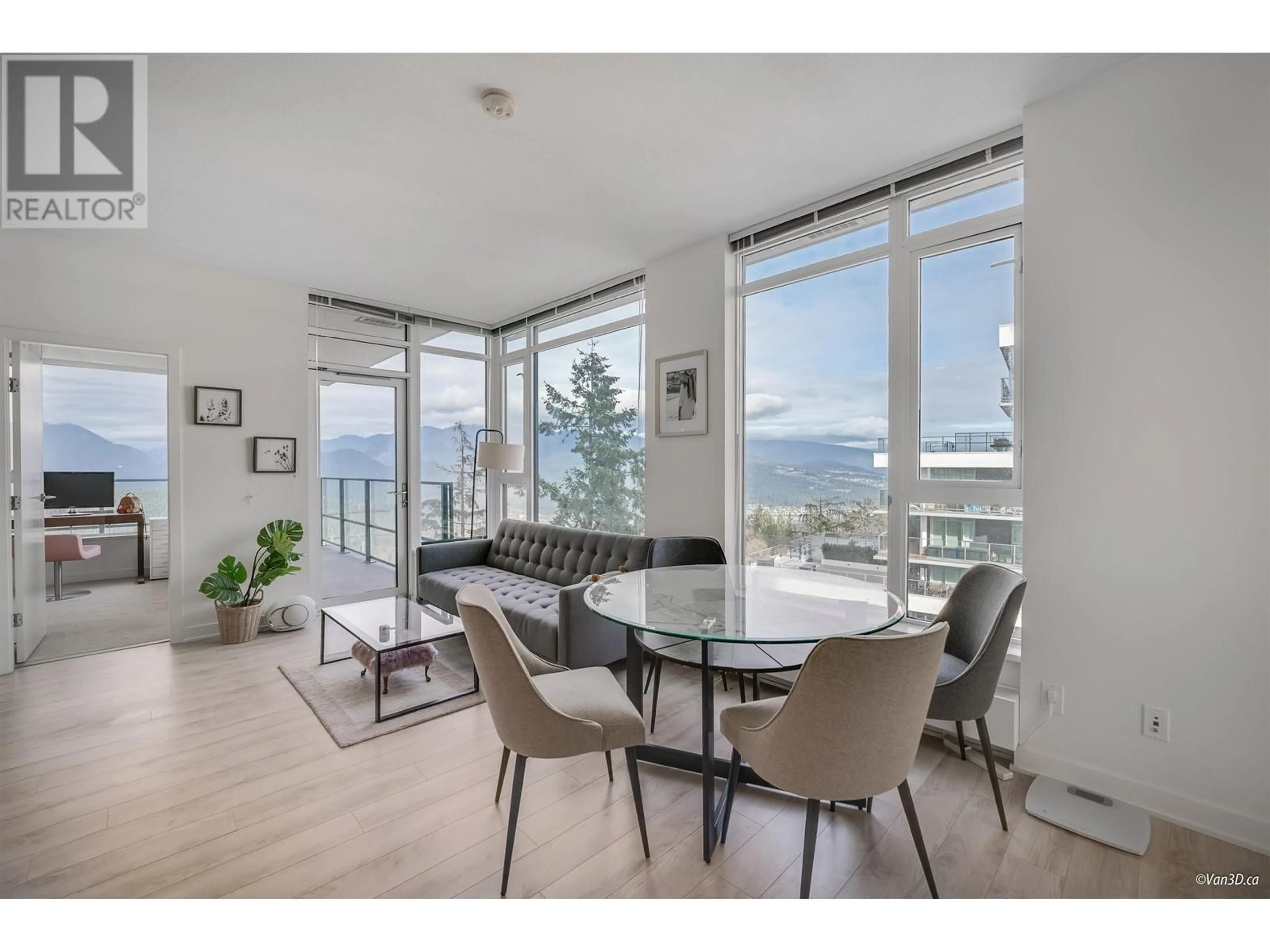 Dining room, unknown for 1103 - 8850 UNIVERSITY CRESCENT, Burnaby British Columbia V5A0C8