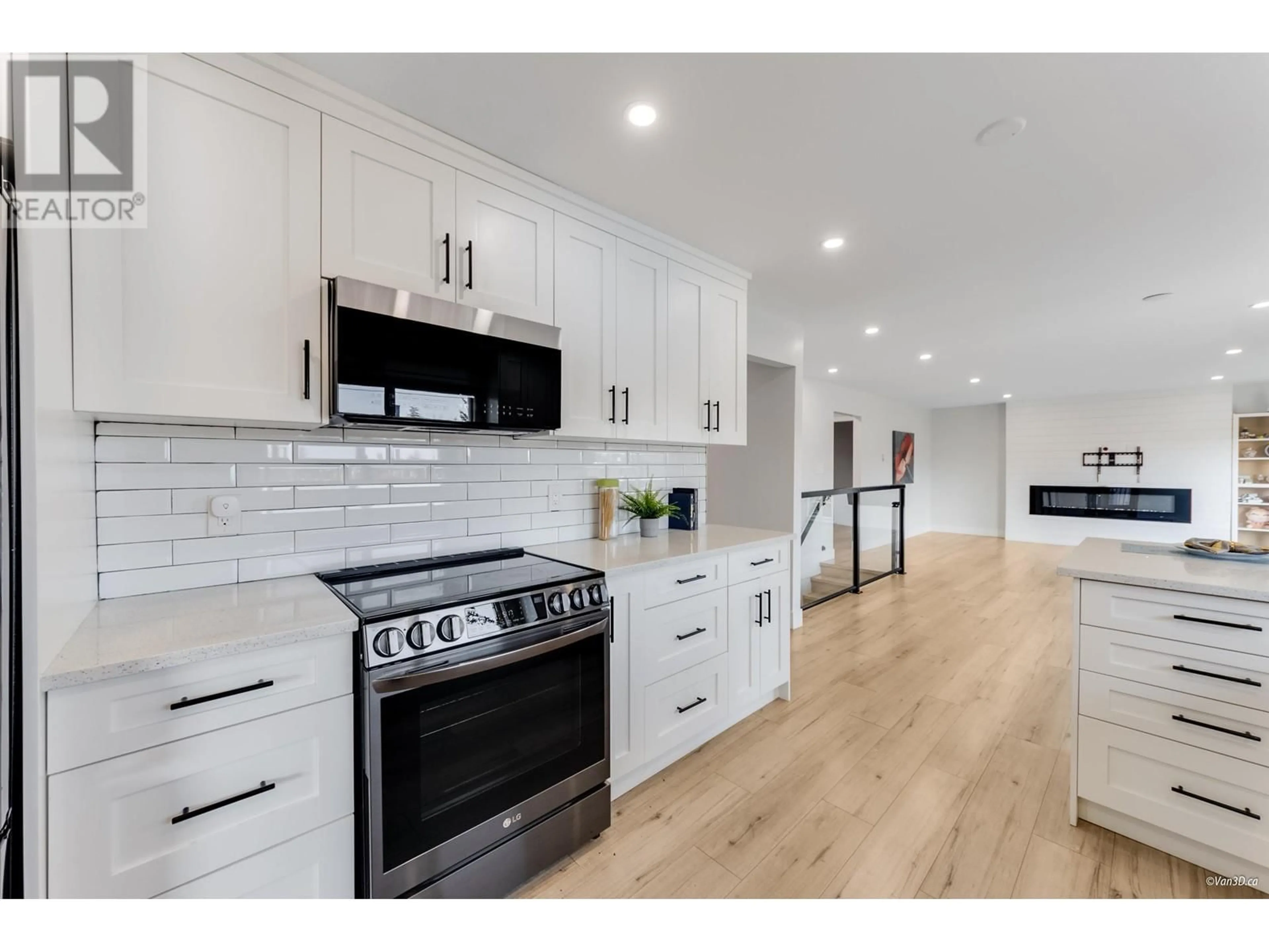 Open concept kitchen, unknown for 4725 45A AVENUE, Delta British Columbia V4K1M5