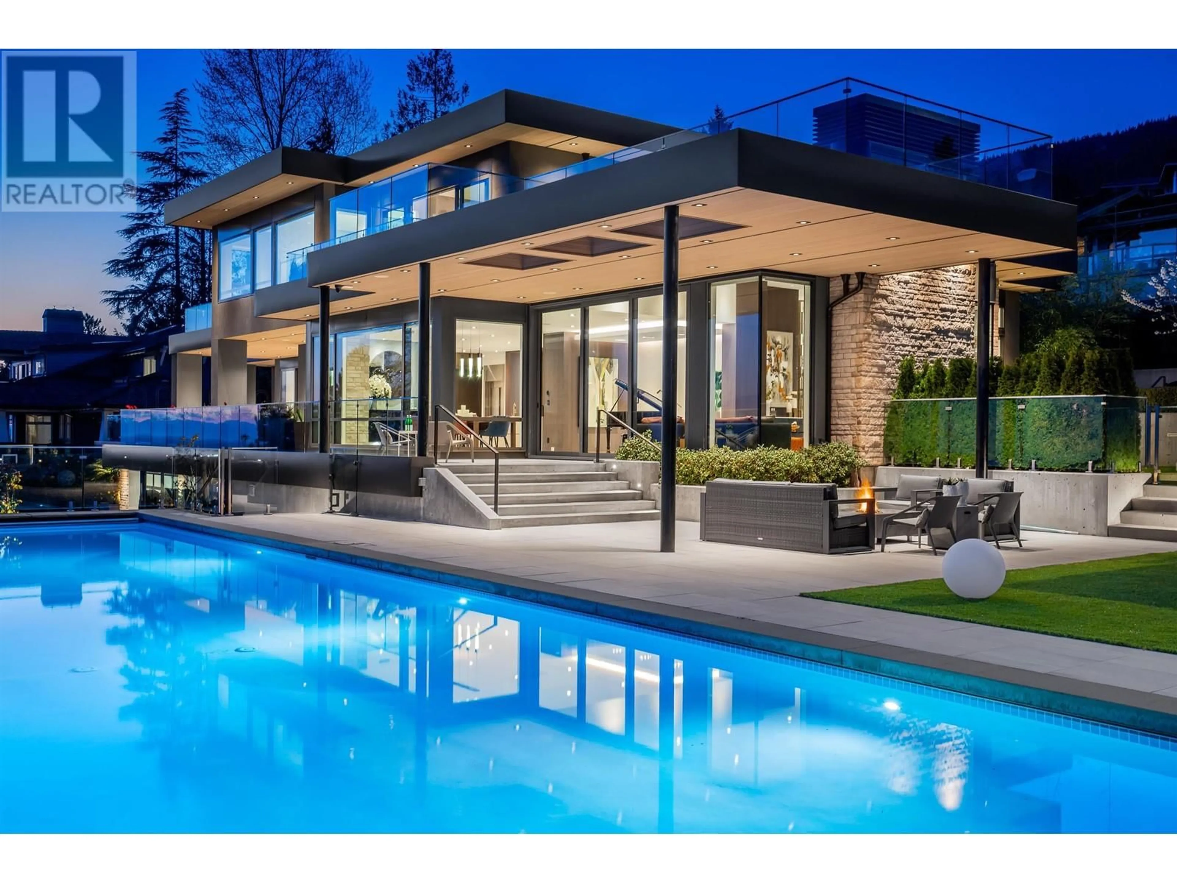 Unknown for 2303 PALMERSTON AVENUE, West Vancouver British Columbia V7V2W2