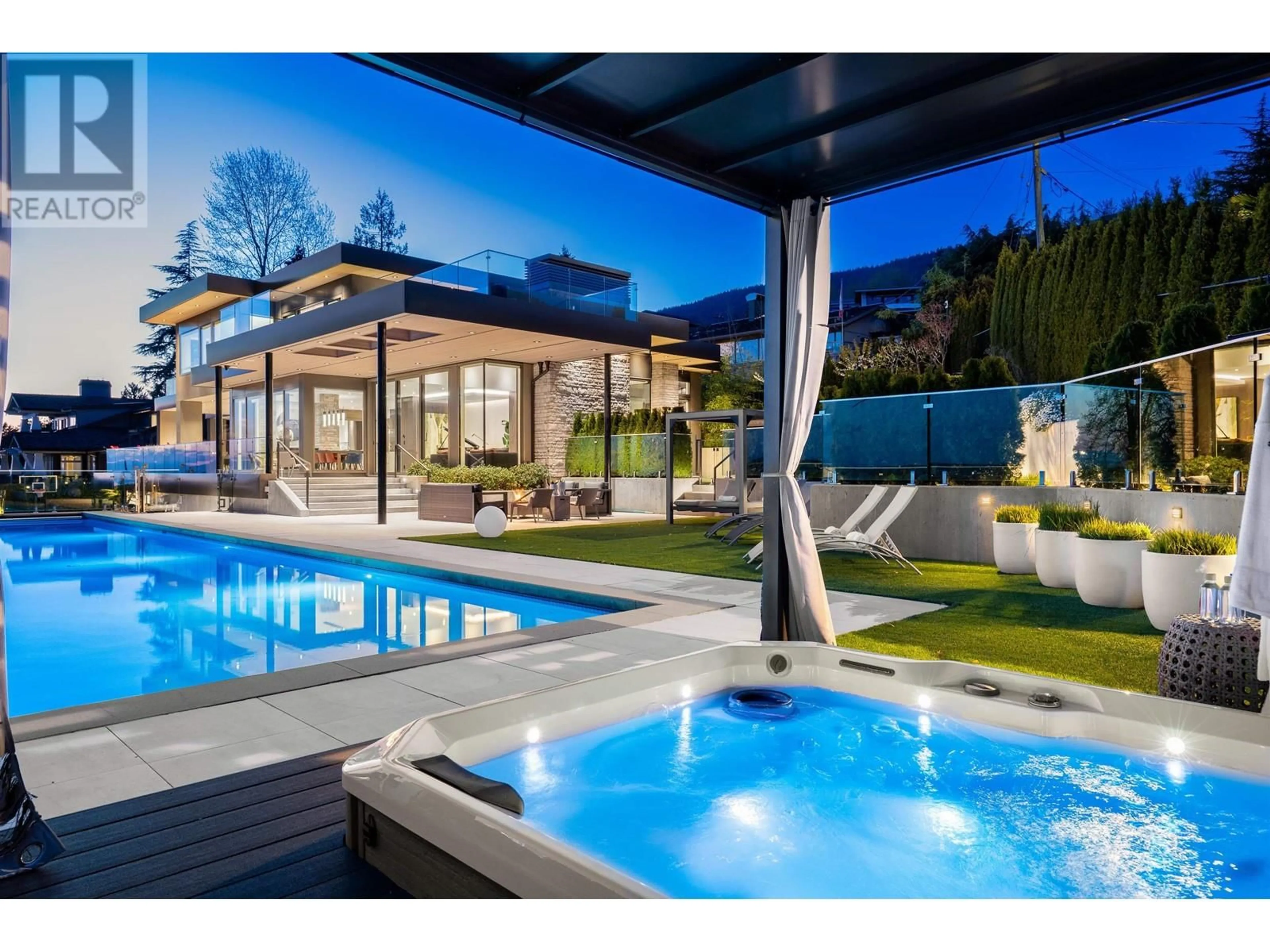 Unknown for 2303 PALMERSTON AVENUE, West Vancouver British Columbia V7V2W2