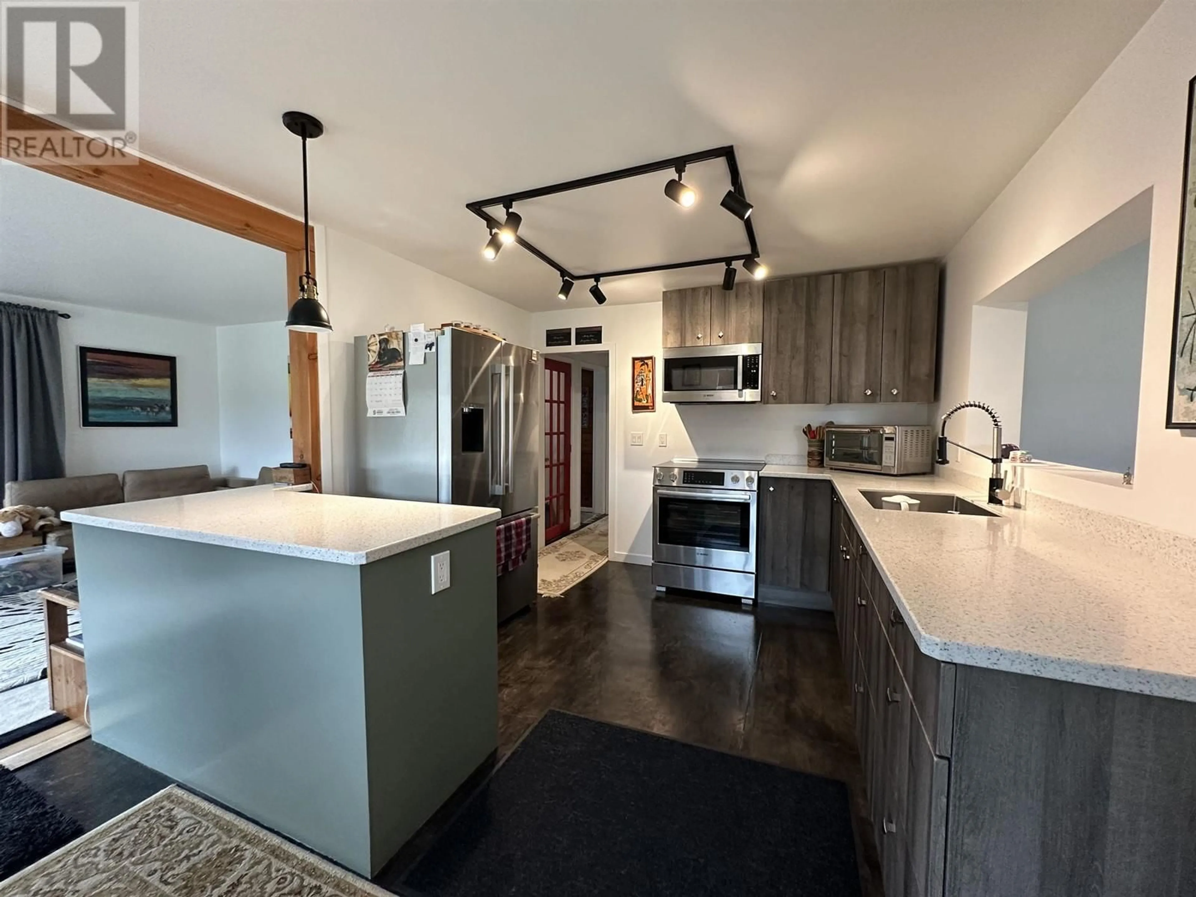 Open concept kitchen, unknown for 3206 BEAVER VALLEY ROAD, Williams Lake British Columbia V0L1G0