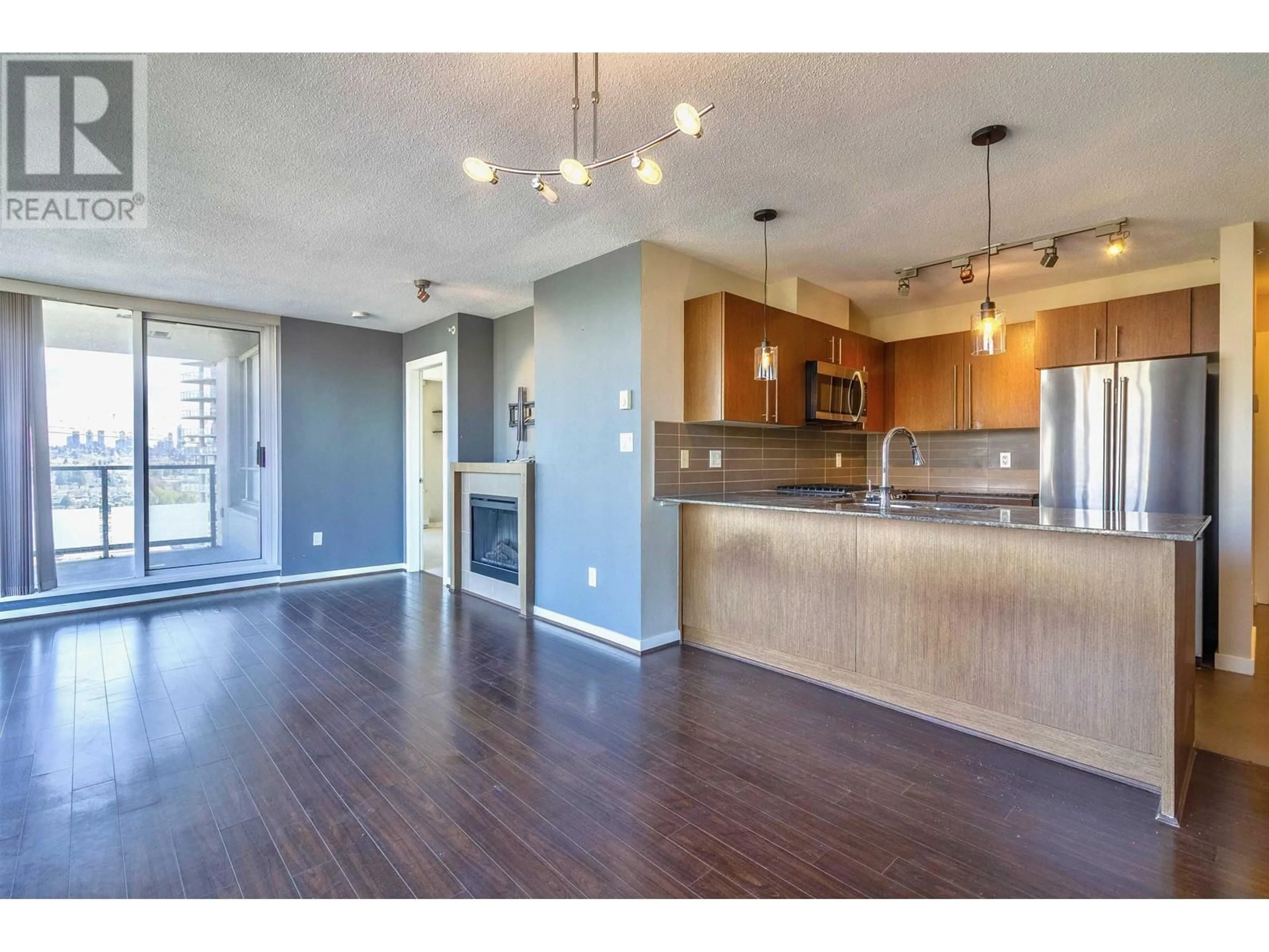 Open concept kitchen, wood/laminate floor for 1407 - 4888 BRENTWOOD DRIVE, Burnaby British Columbia V5C0C6