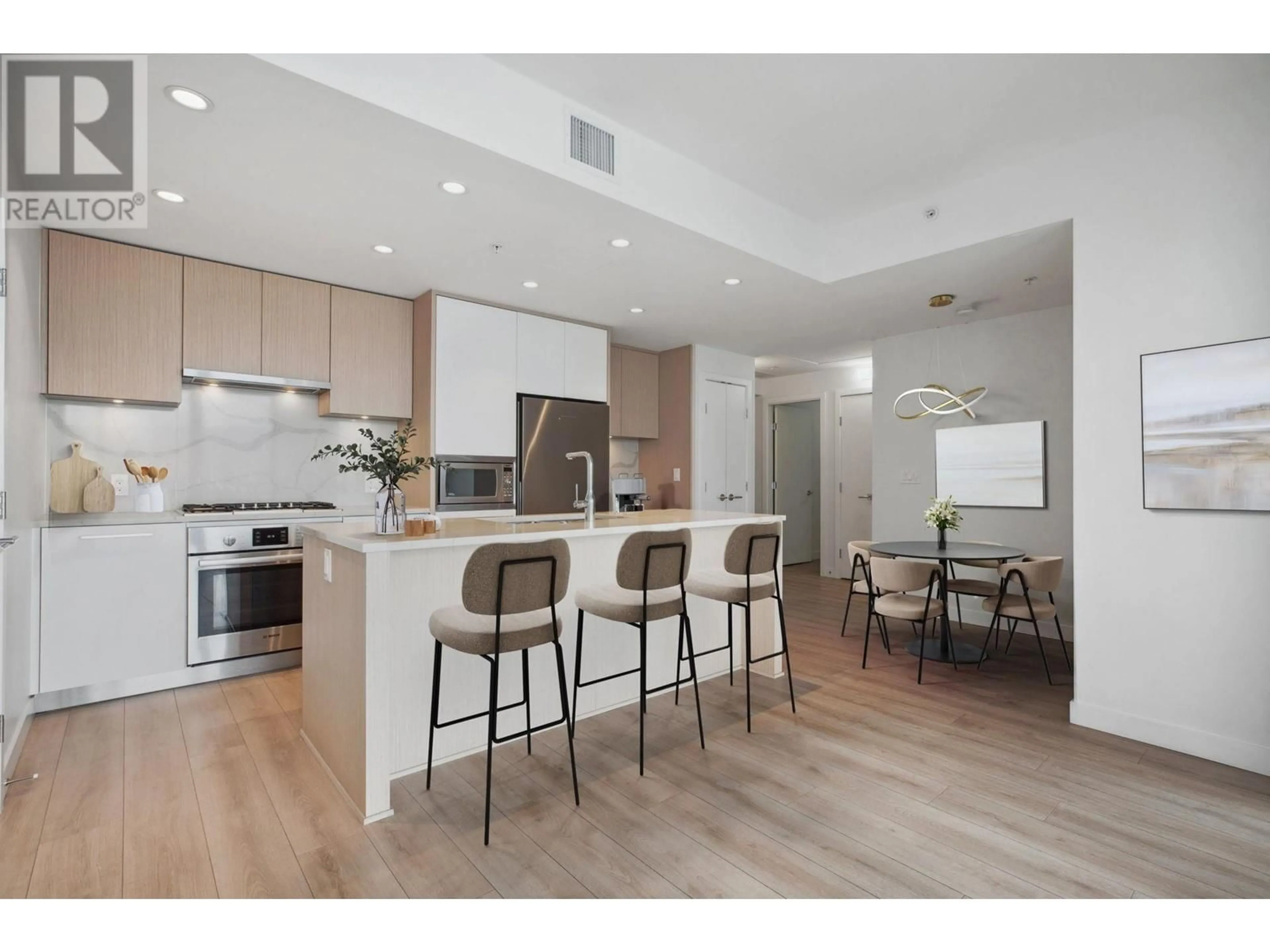 Open concept kitchen, unknown for 3804 - 567 CLARKE ROAD, Coquitlam British Columbia V3J0K7