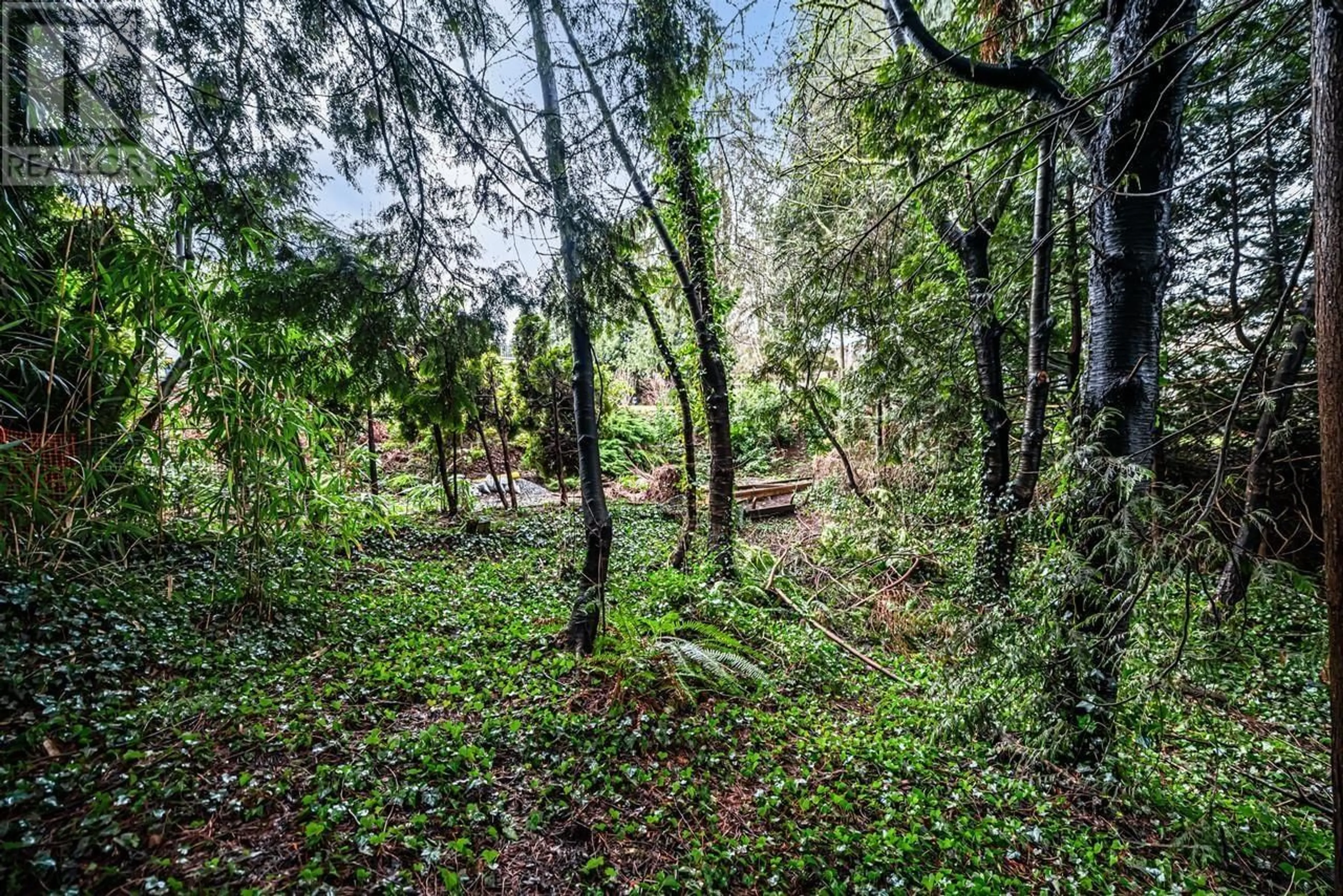 Unknown for 4736 CURR PLACE, Burnaby British Columbia V5G3X9