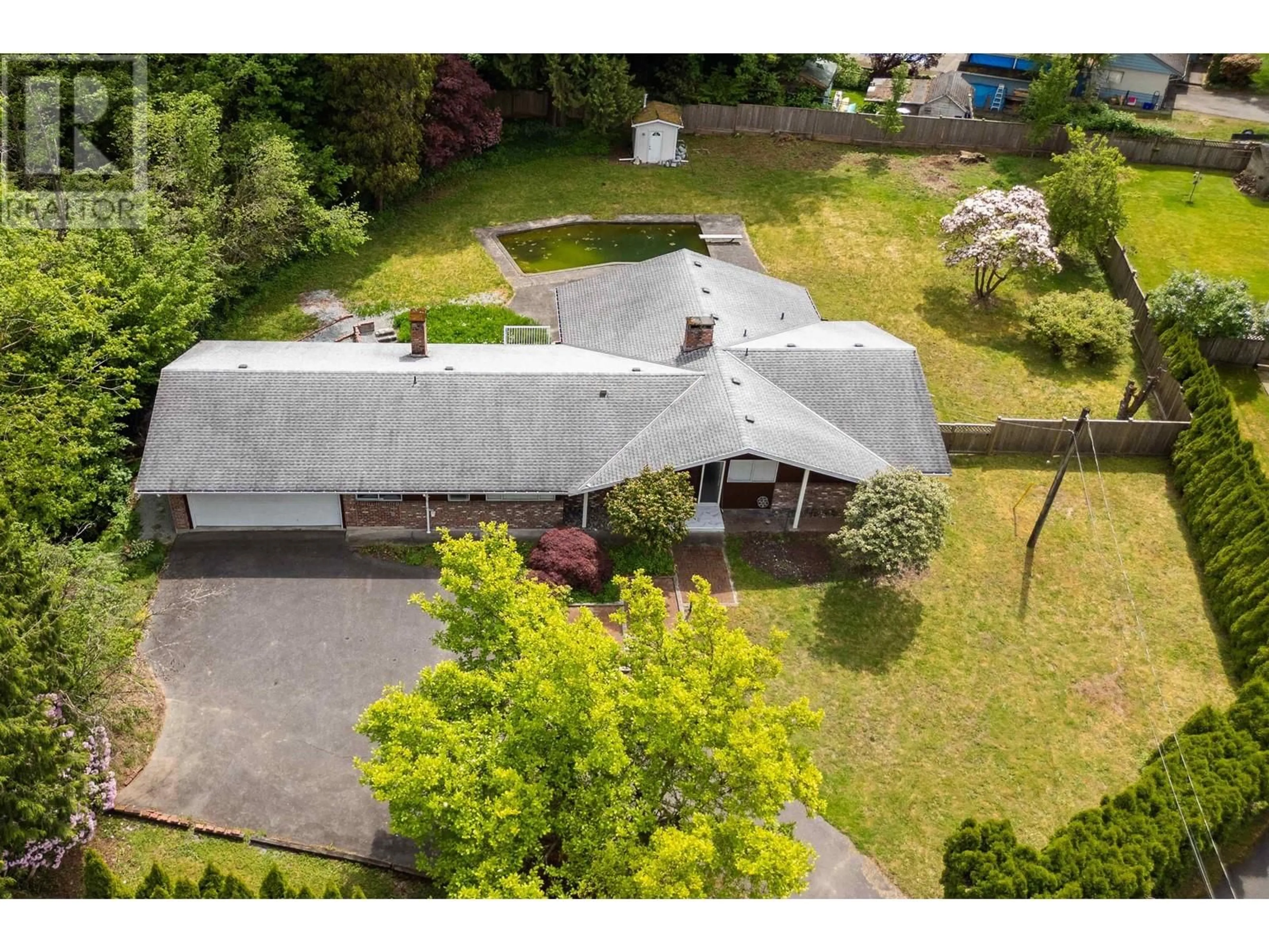 A pic from outside/outdoor area/front of a property/back of a property/a pic from drone, street for 21764 124 AVENUE, Maple Ridge British Columbia V2X4H7