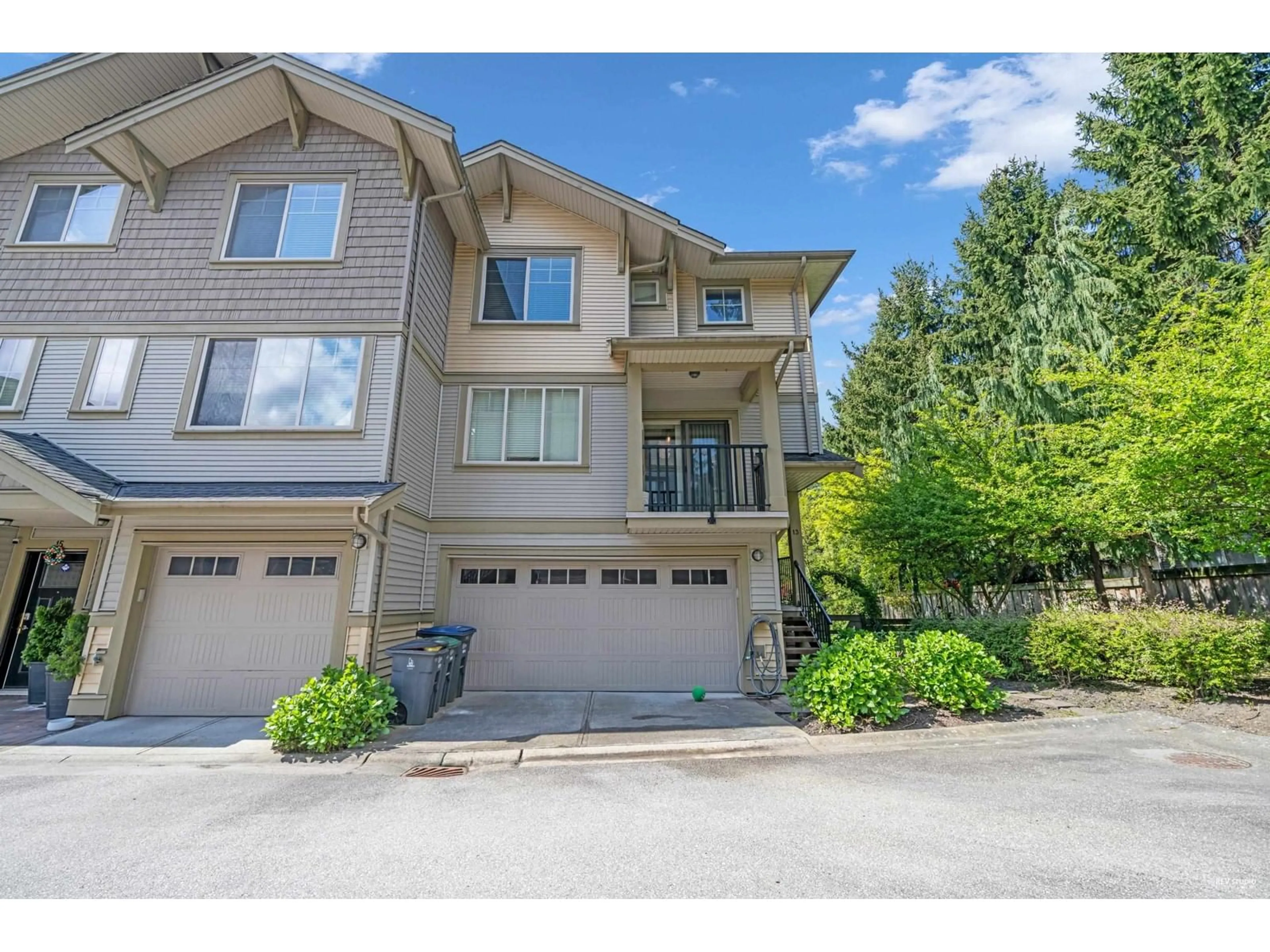 A pic from outside/outdoor area/front of a property/back of a property/a pic from drone, street for 13 - 9533 130A, Surrey British Columbia V3V0B8