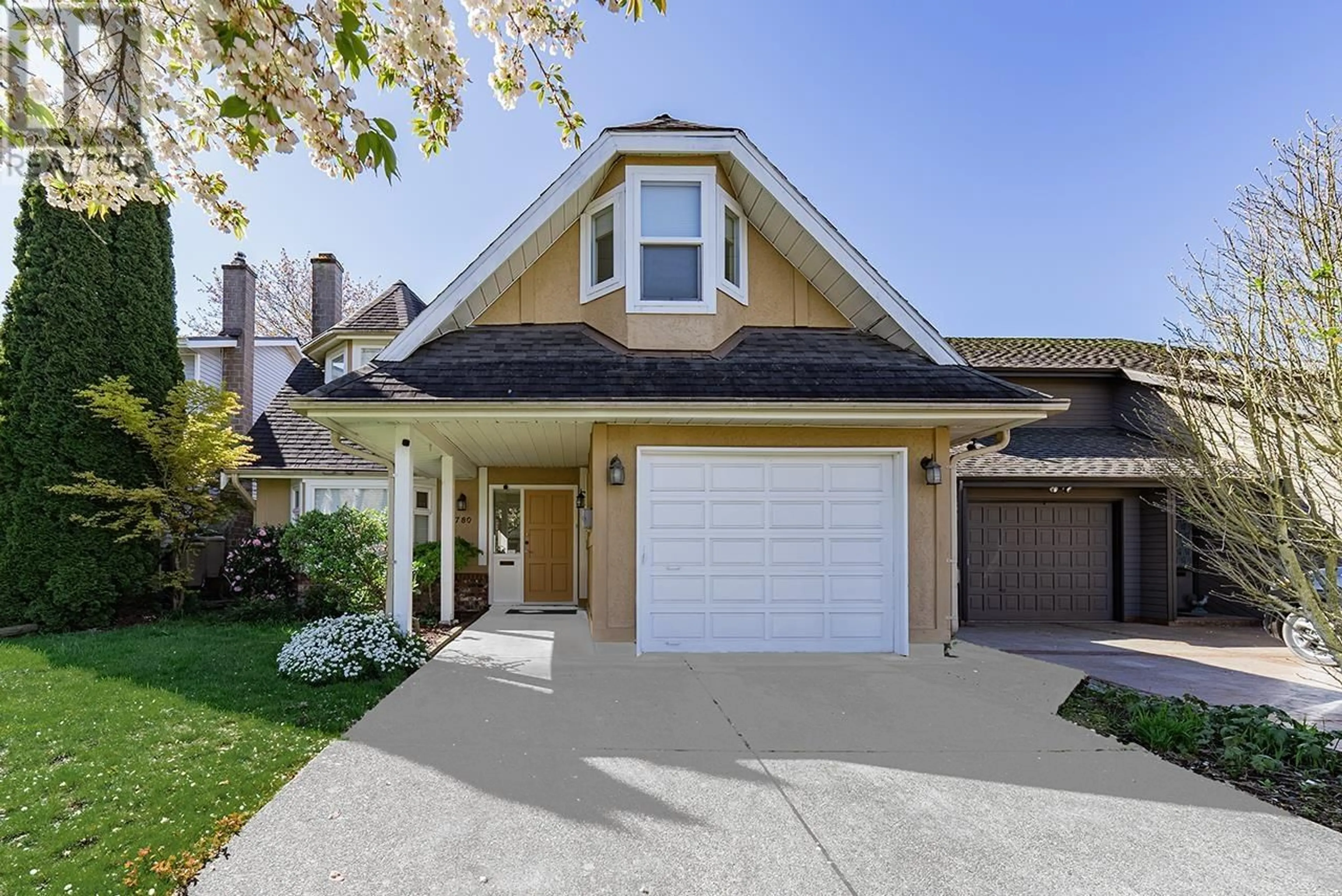 Home with vinyl exterior material, street for 10780 CANSO CRESCENT, Richmond British Columbia V7E5B9
