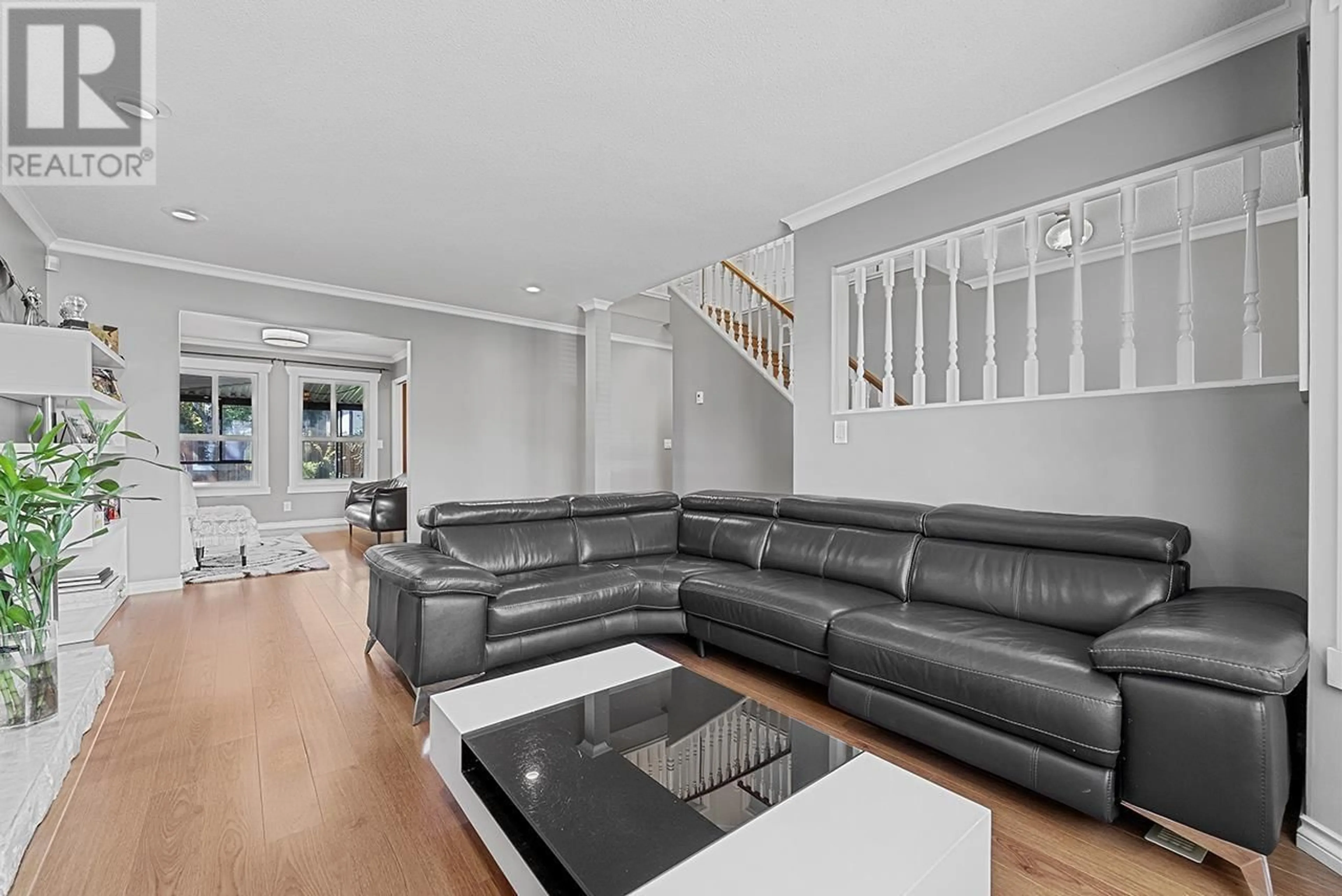 Living room with furniture, unknown for 10780 CANSO CRESCENT, Richmond British Columbia V7E5B9