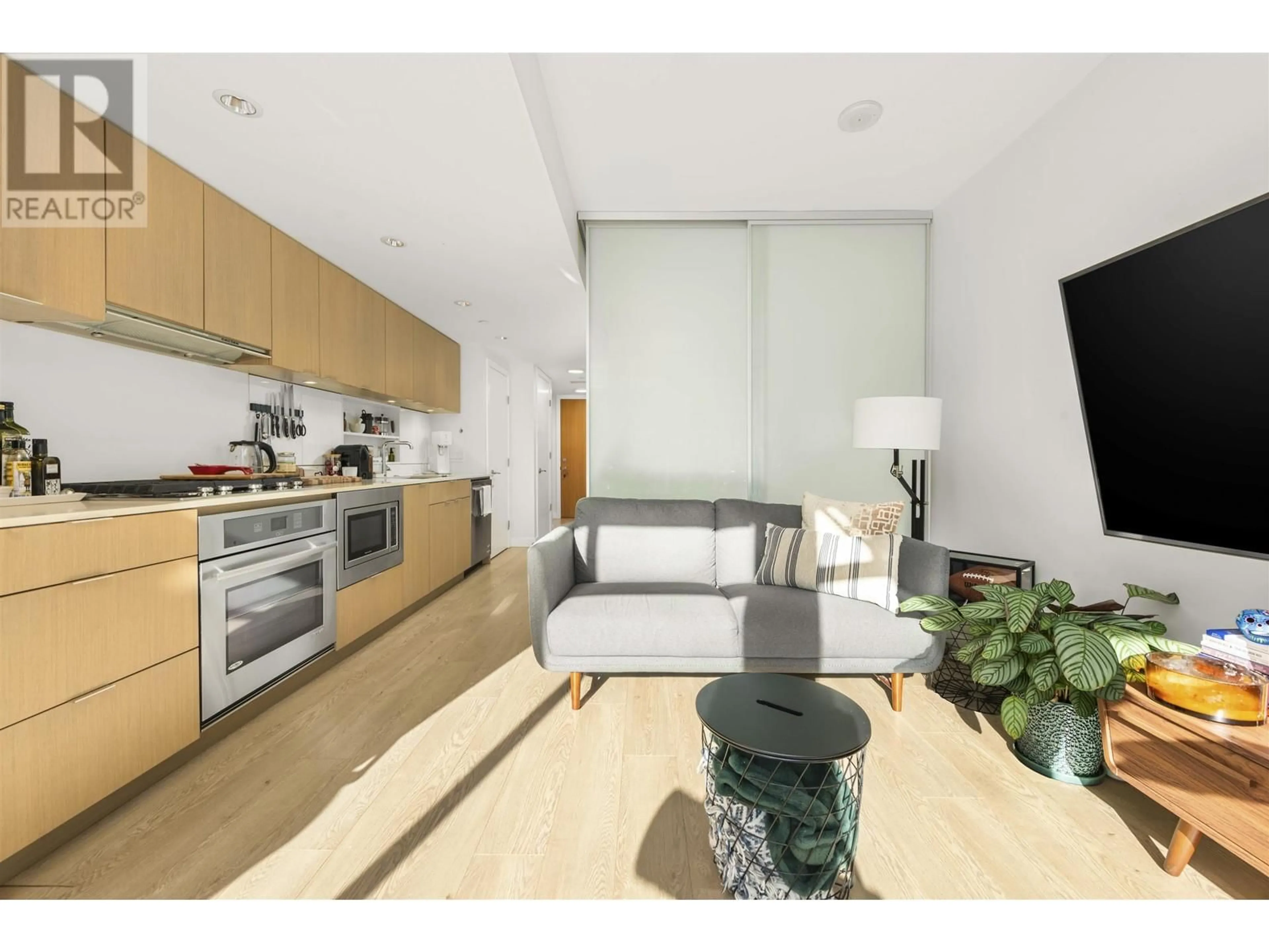 Unknown for 315 - 161 1ST AVENUE, Vancouver British Columbia V6A0G1