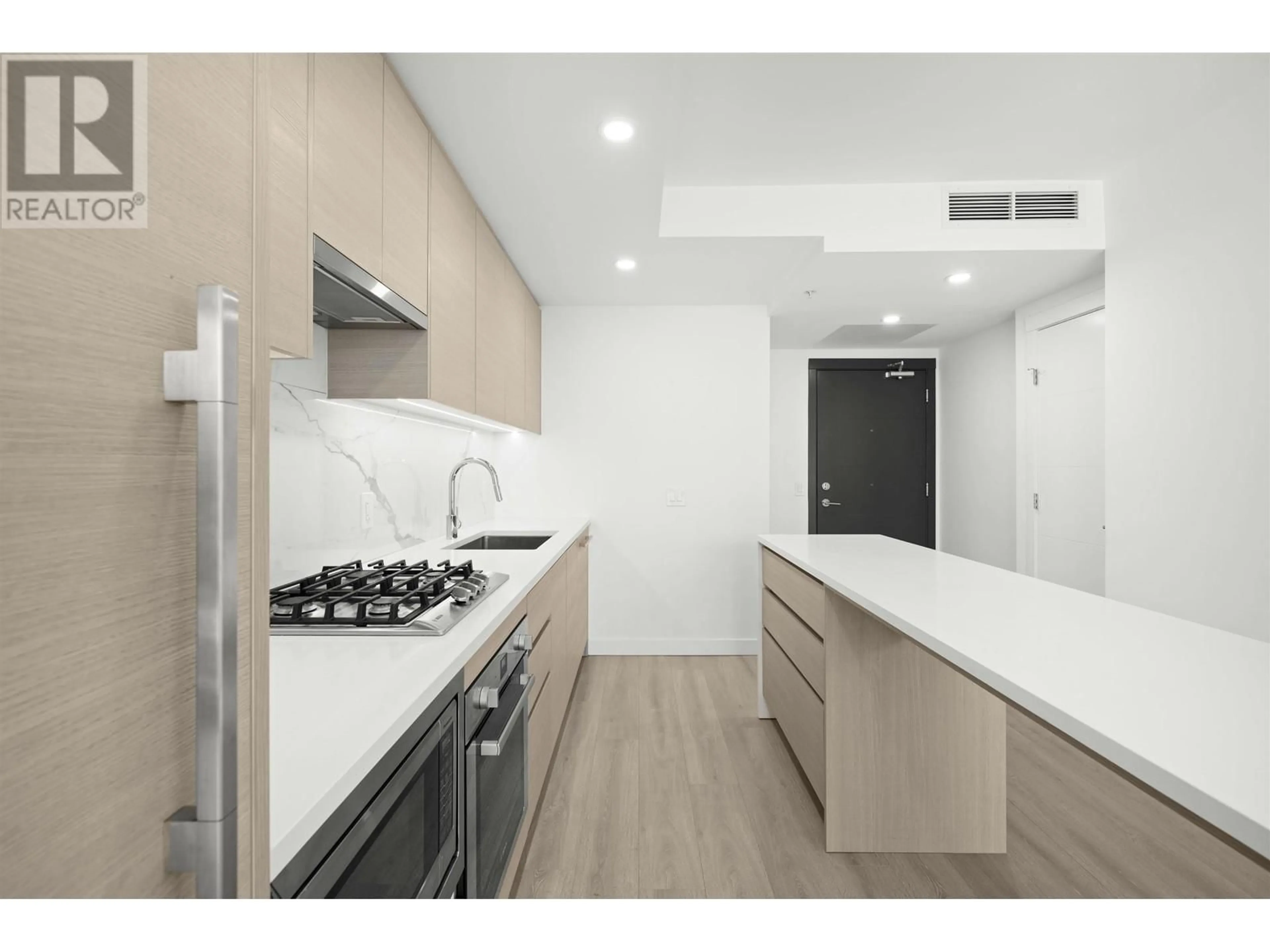 Standard kitchen, unknown for 1003 - 823 CARNARVON STREET, New Westminster British Columbia V3M0N5