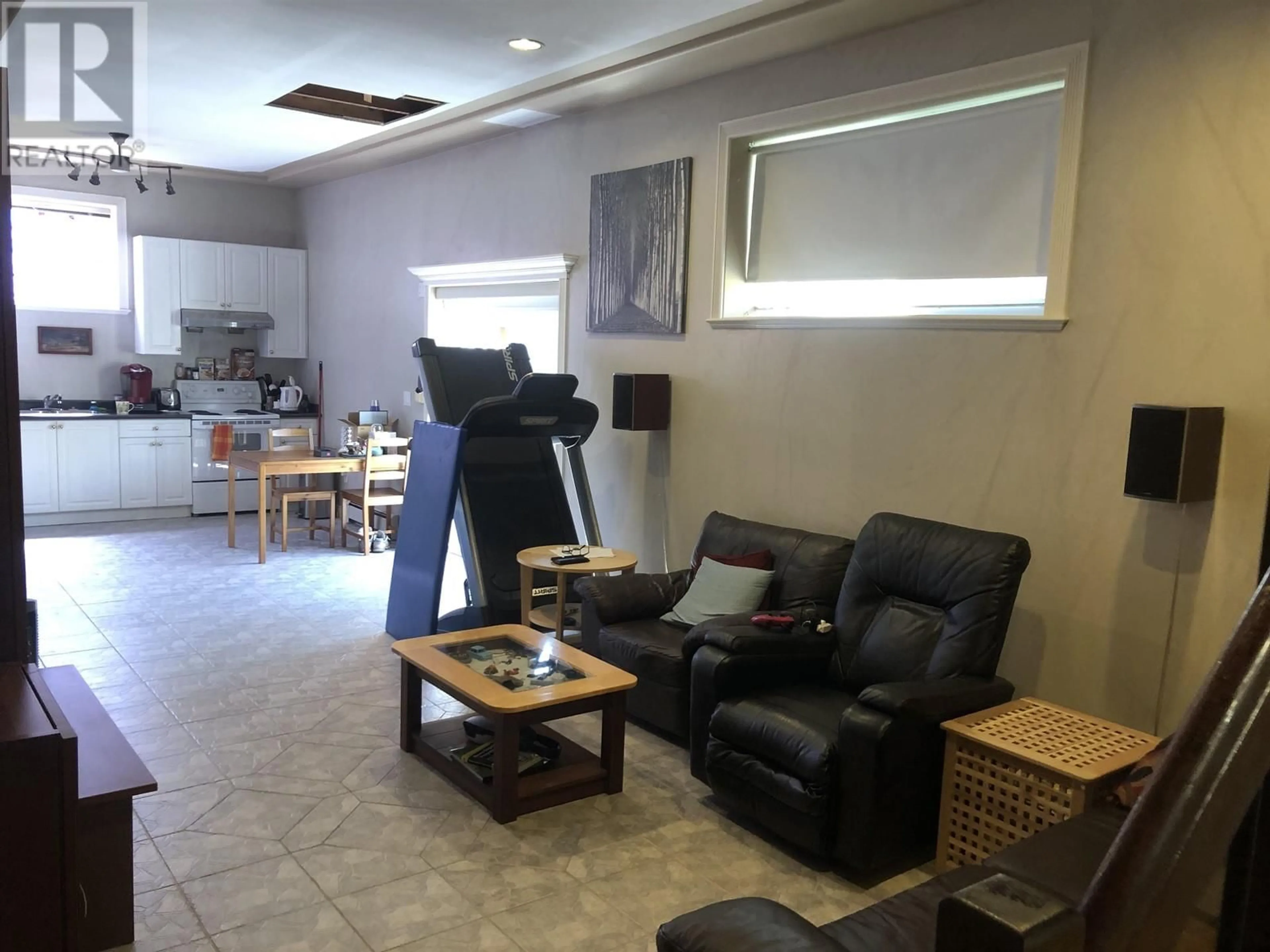 A pic of a room for 7211 SUSSEX AVENUE, Burnaby British Columbia V5J3V6