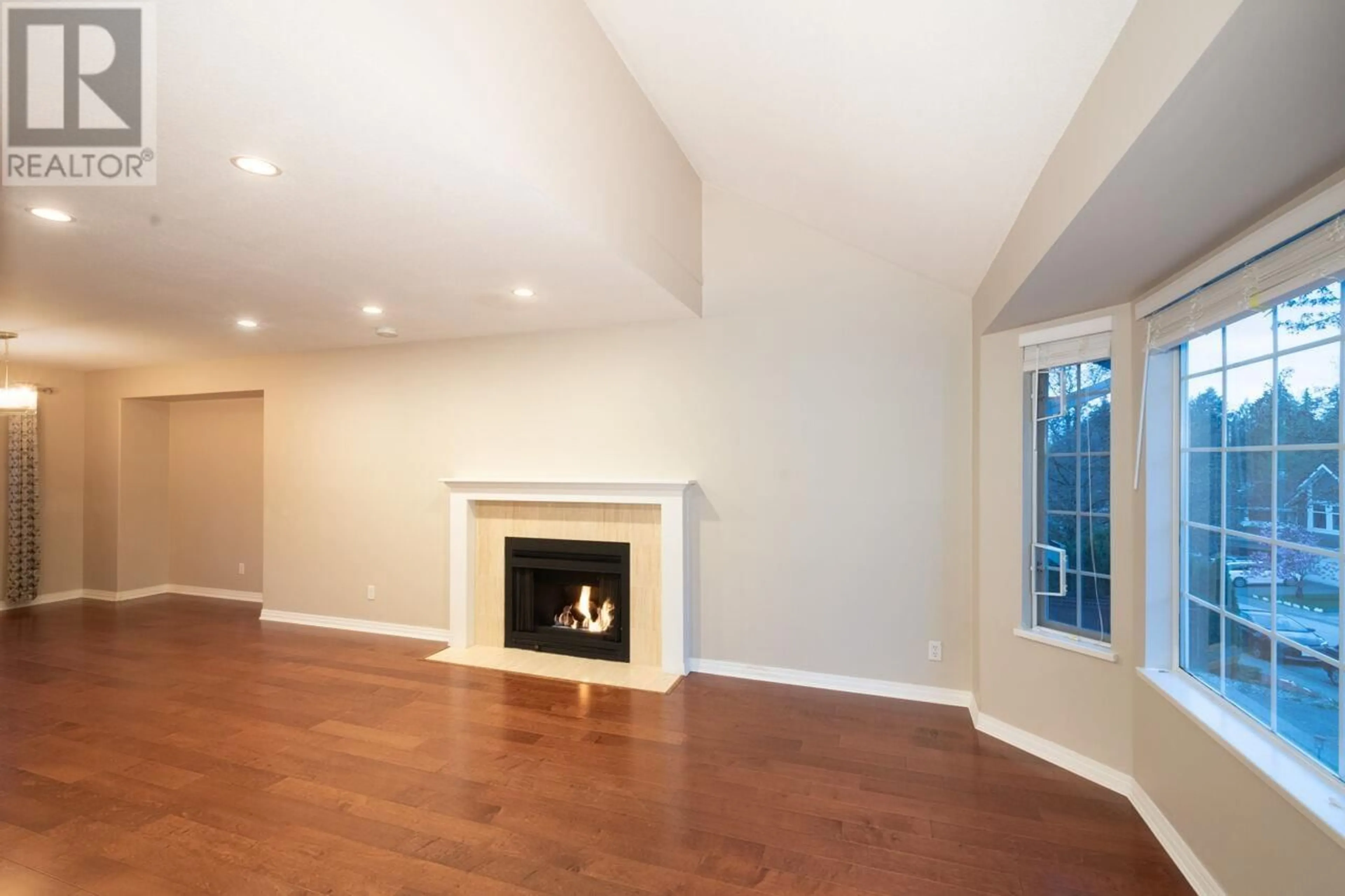 A pic of a room for 2909 VALLEYVISTA DRIVE, Coquitlam British Columbia V3E2P3