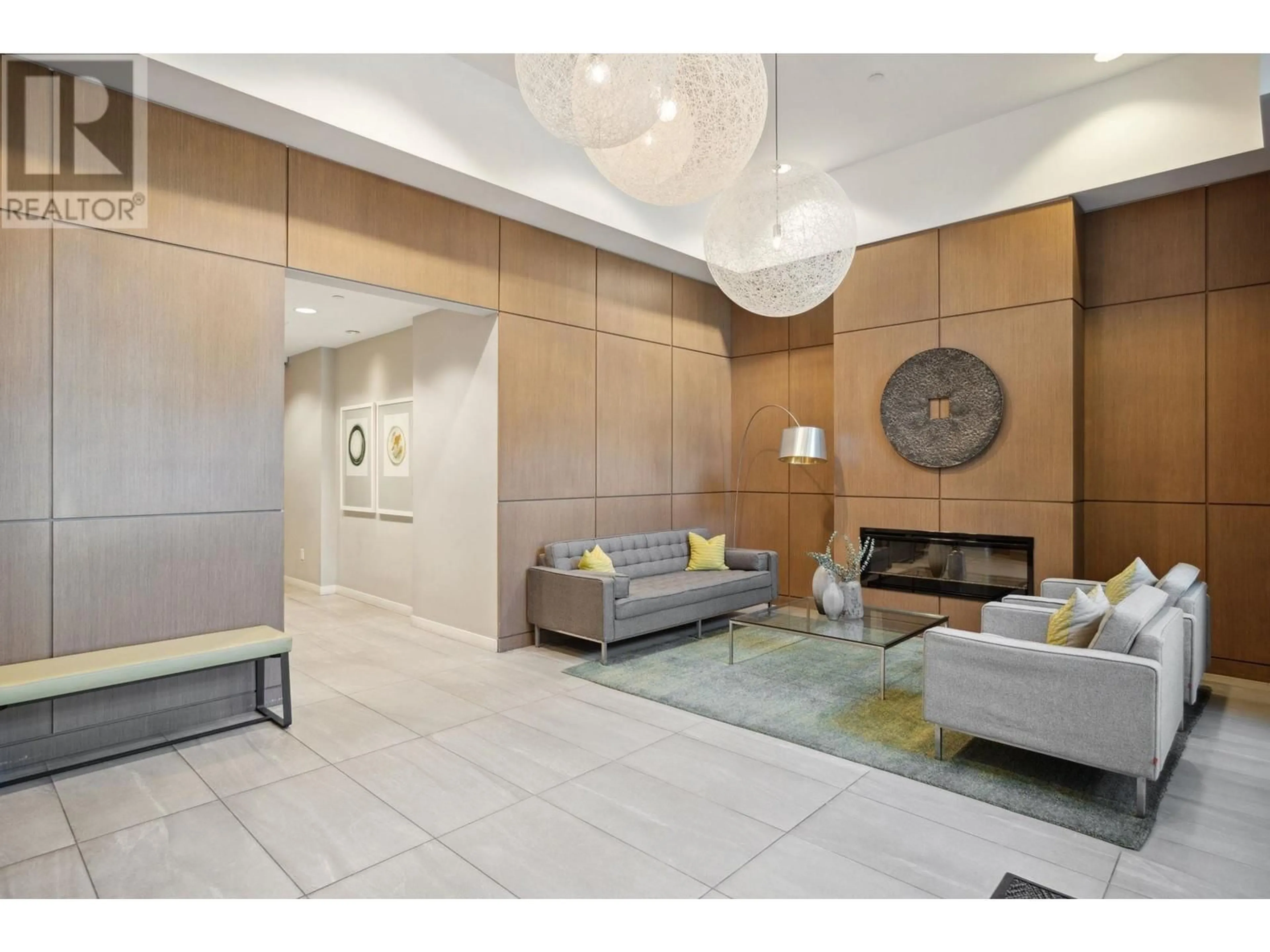 Lobby for 107 - 550 SEABORNE PLACE, Port Coquitlam British Columbia V3B0L3