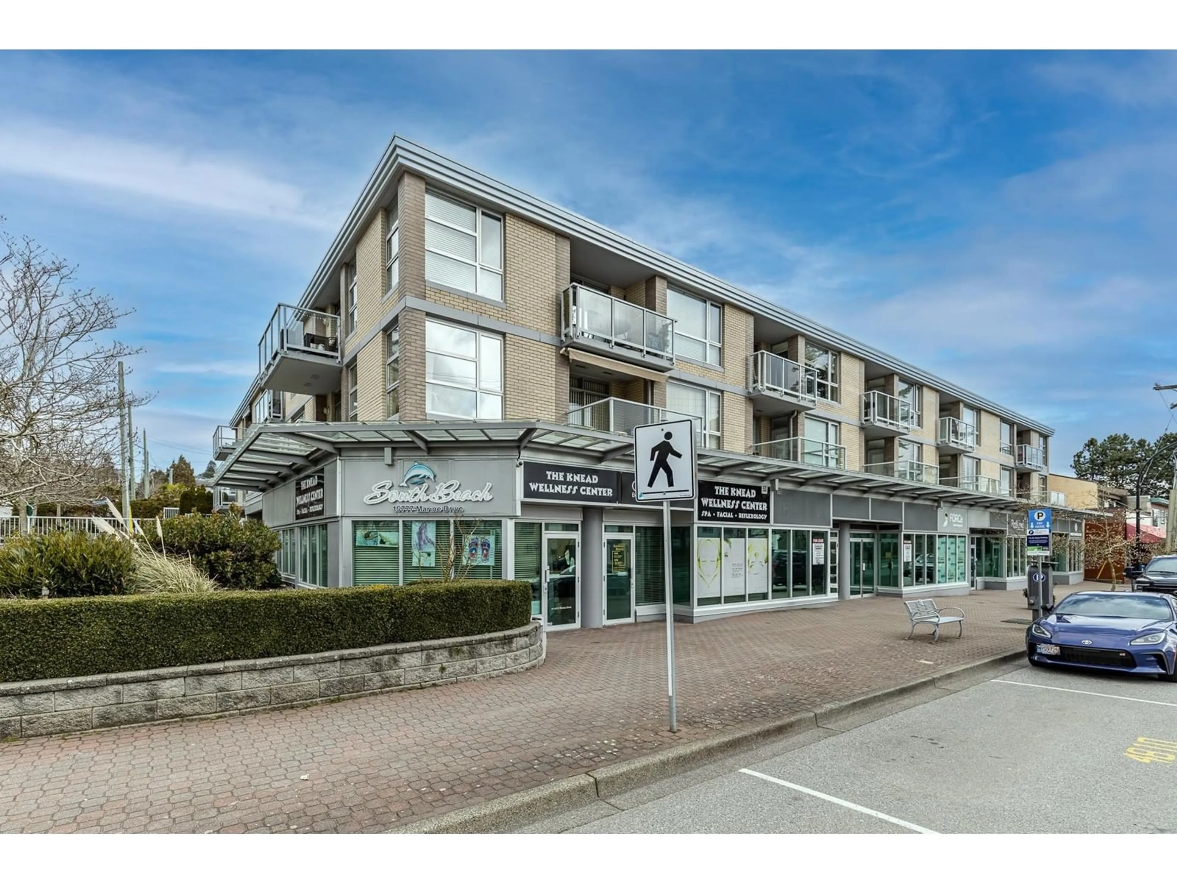 Unknown for 103 - 15777 MARINE, White Rock British Columbia V4B1E5