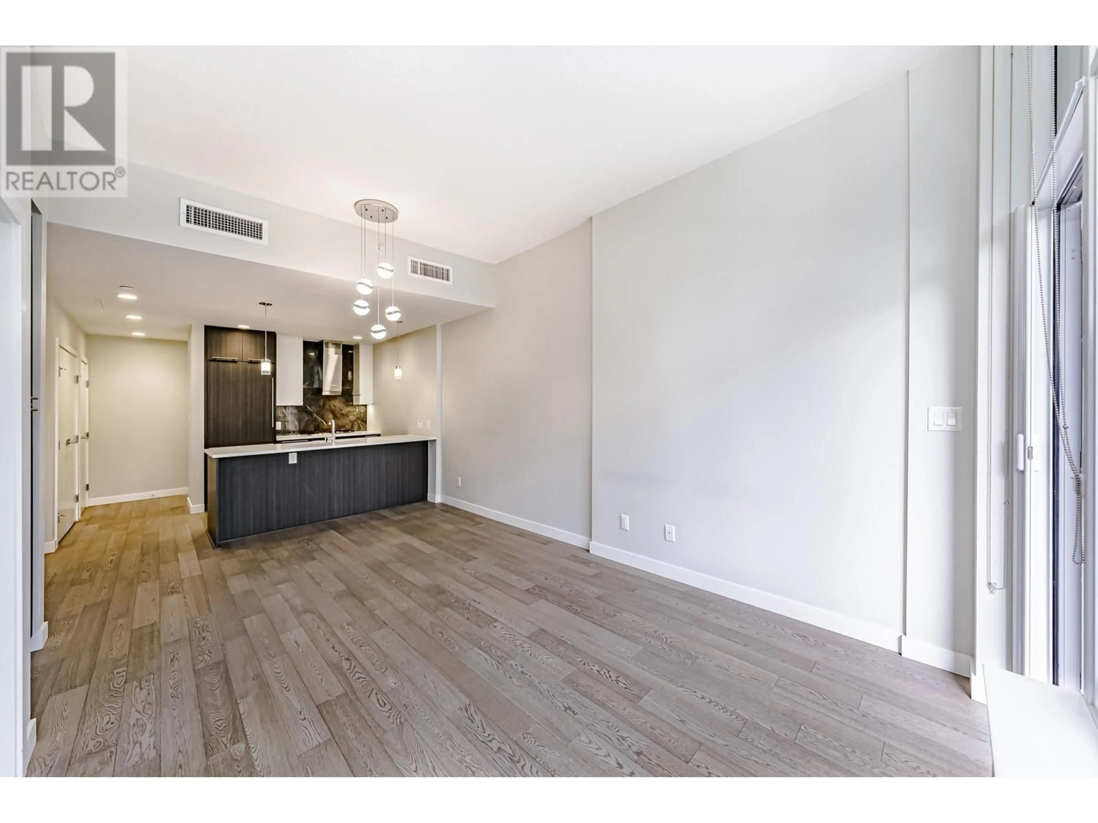 Open concept kitchen, unknown for 109 - 5033 CAMBIE STREET, Vancouver British Columbia V5Z0H6