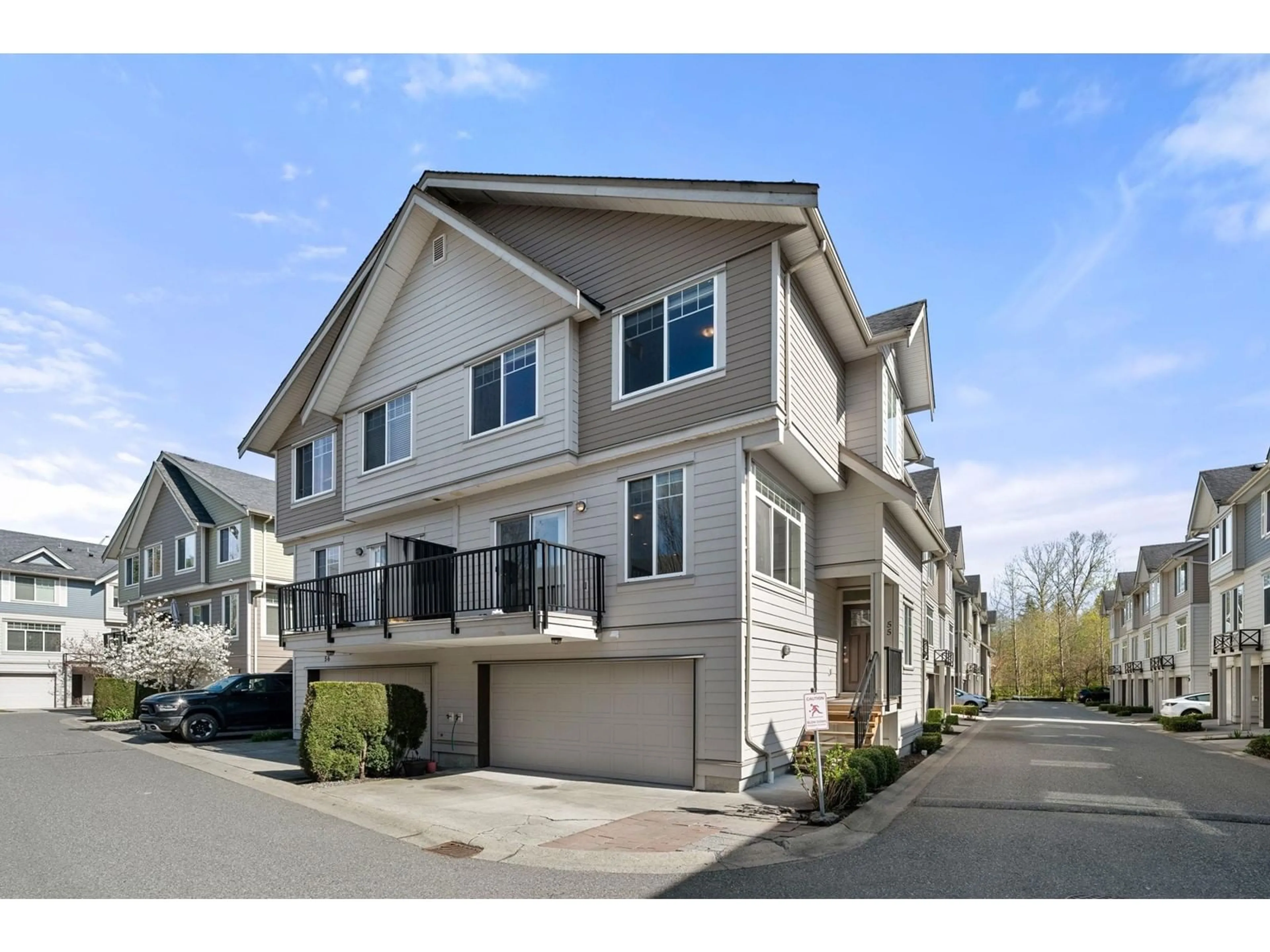 Unknown for 55 - 15399 GUILDFORD, Surrey British Columbia V3R7C6