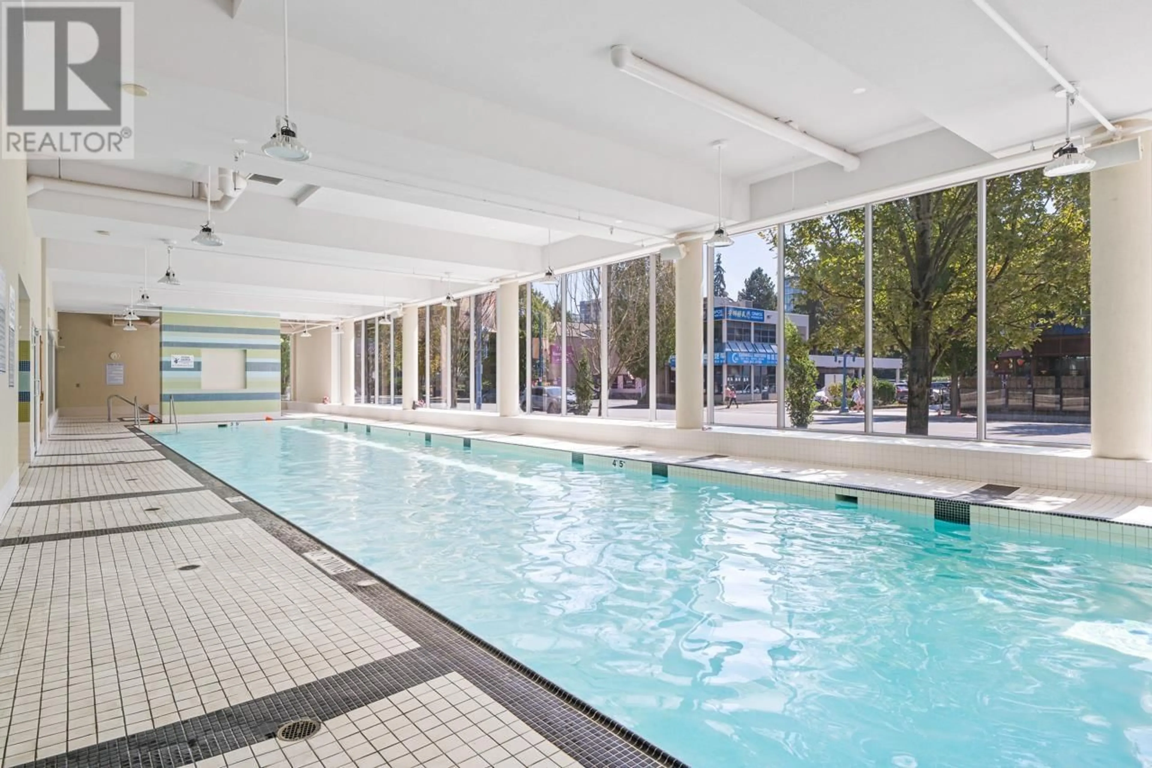 Pool for 1202 - 7373 WESTMINSTER HIGHWAY, Richmond British Columbia V6X0B5