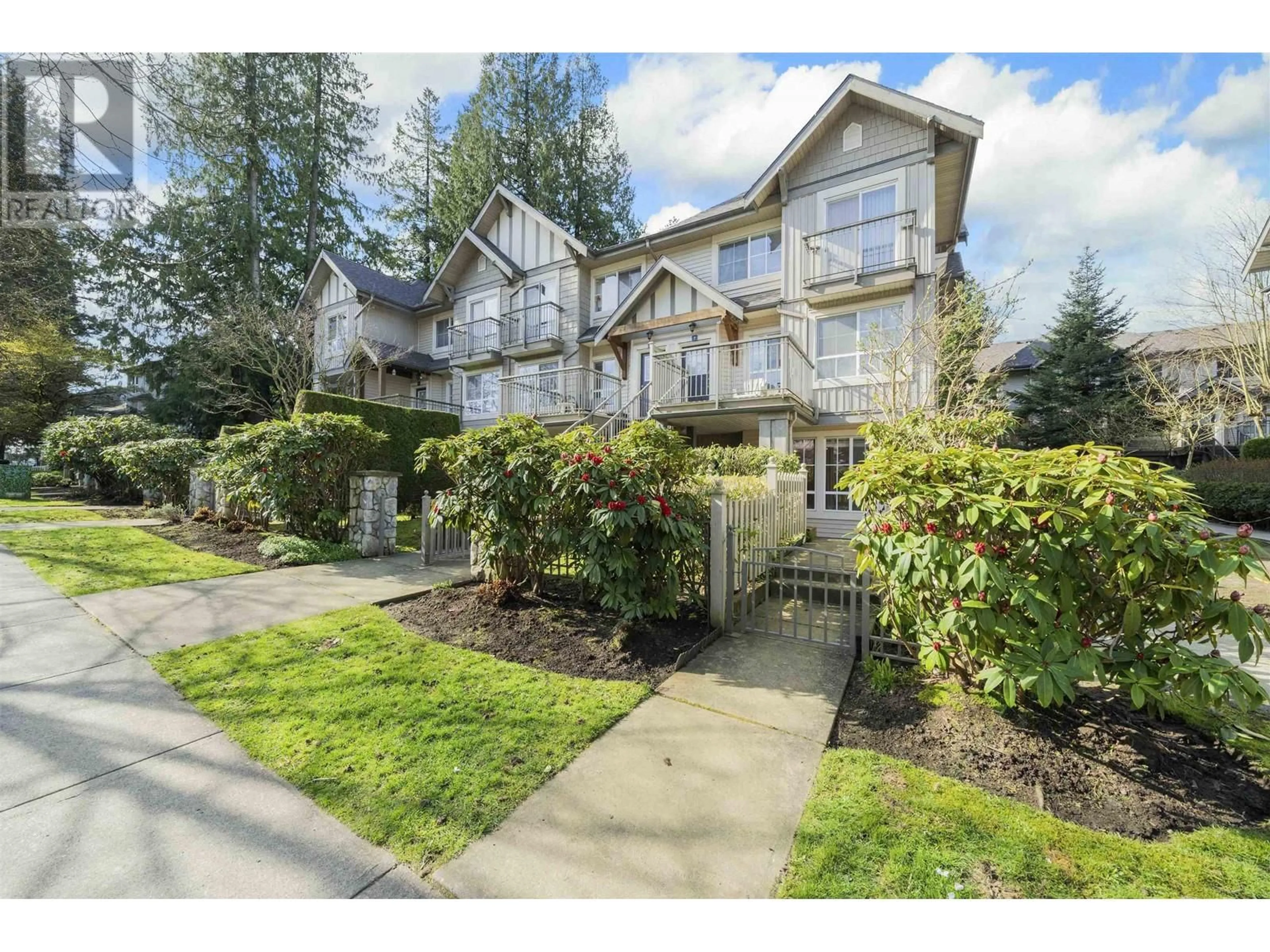 Unknown for 2 - 7503 18TH STREET, Burnaby British Columbia V3N5E8