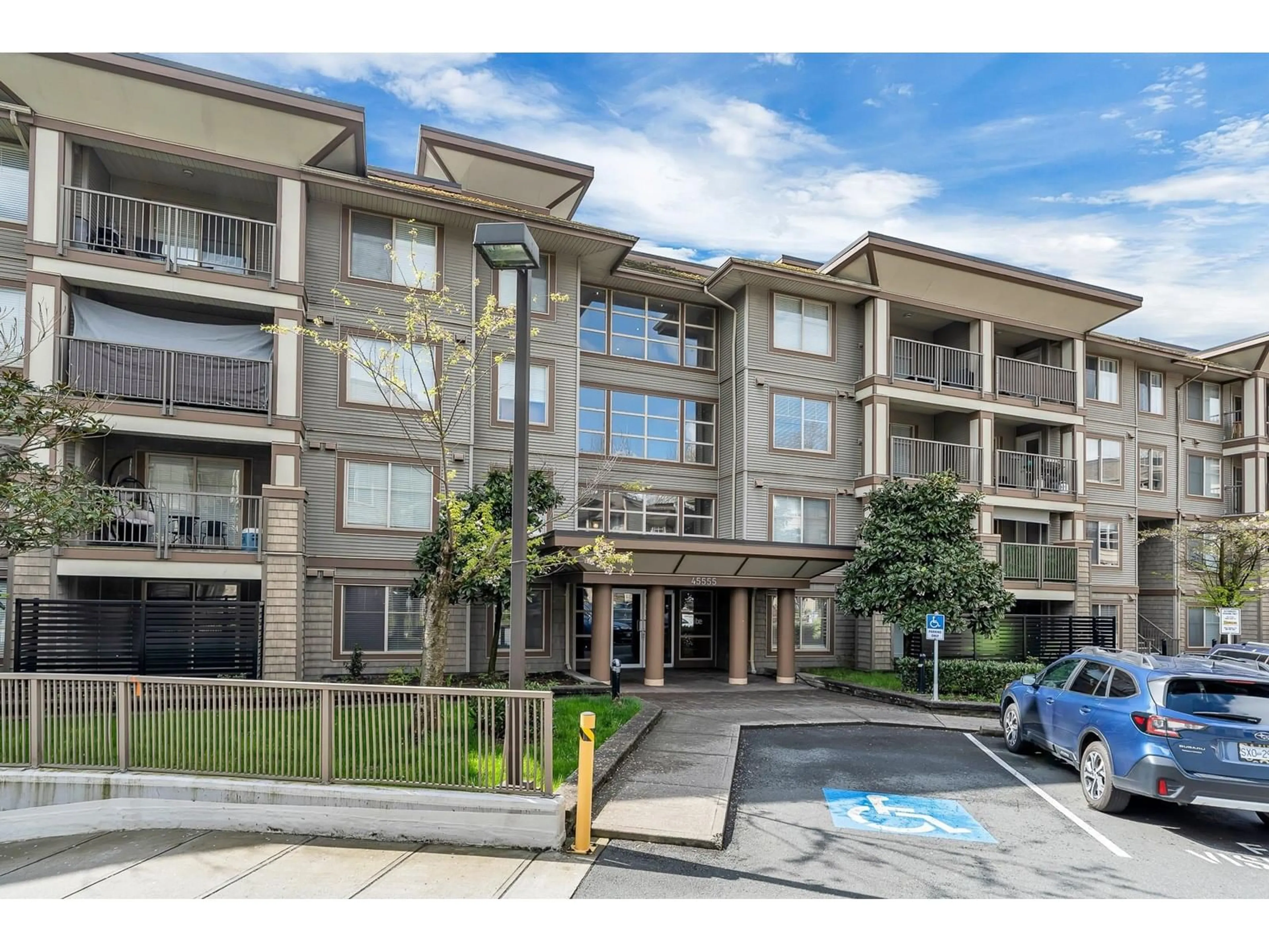 Unknown for 101 - 45555 YALE ROAD, Chilliwack British Columbia V2P0A9