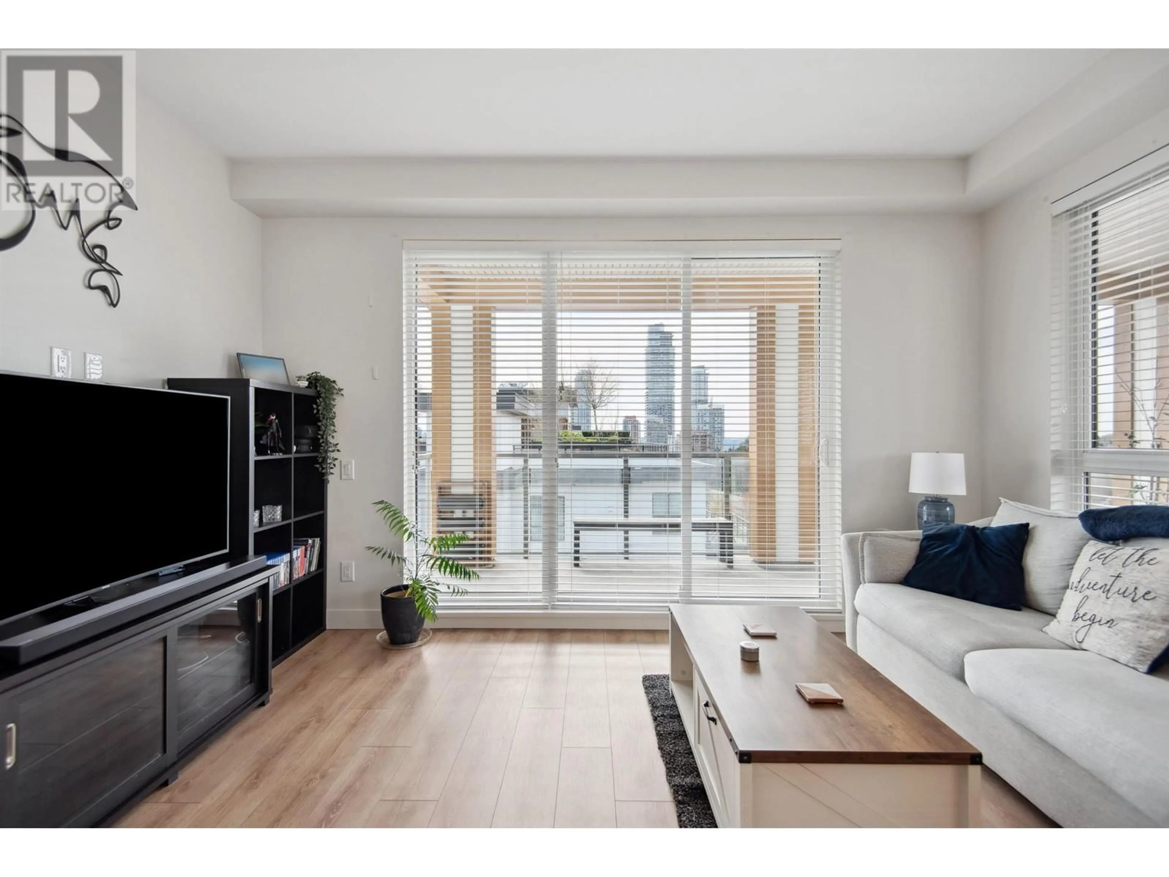Living room with furniture, unknown for 608 - 721 ANSKAR COURT, Coquitlam British Columbia V3J0L4