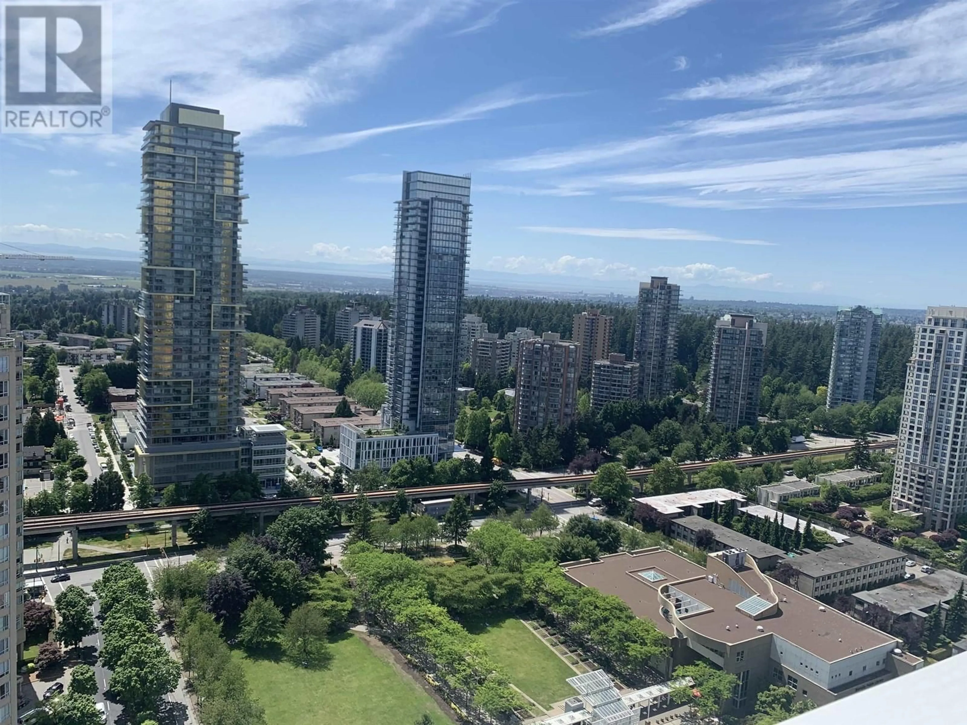 A pic from outside/outdoor area/front of a property/back of a property/a pic from drone, city buildings view from balcony for 2902 - 6080 MCKAY AVENUE, Burnaby British Columbia V5H0J4