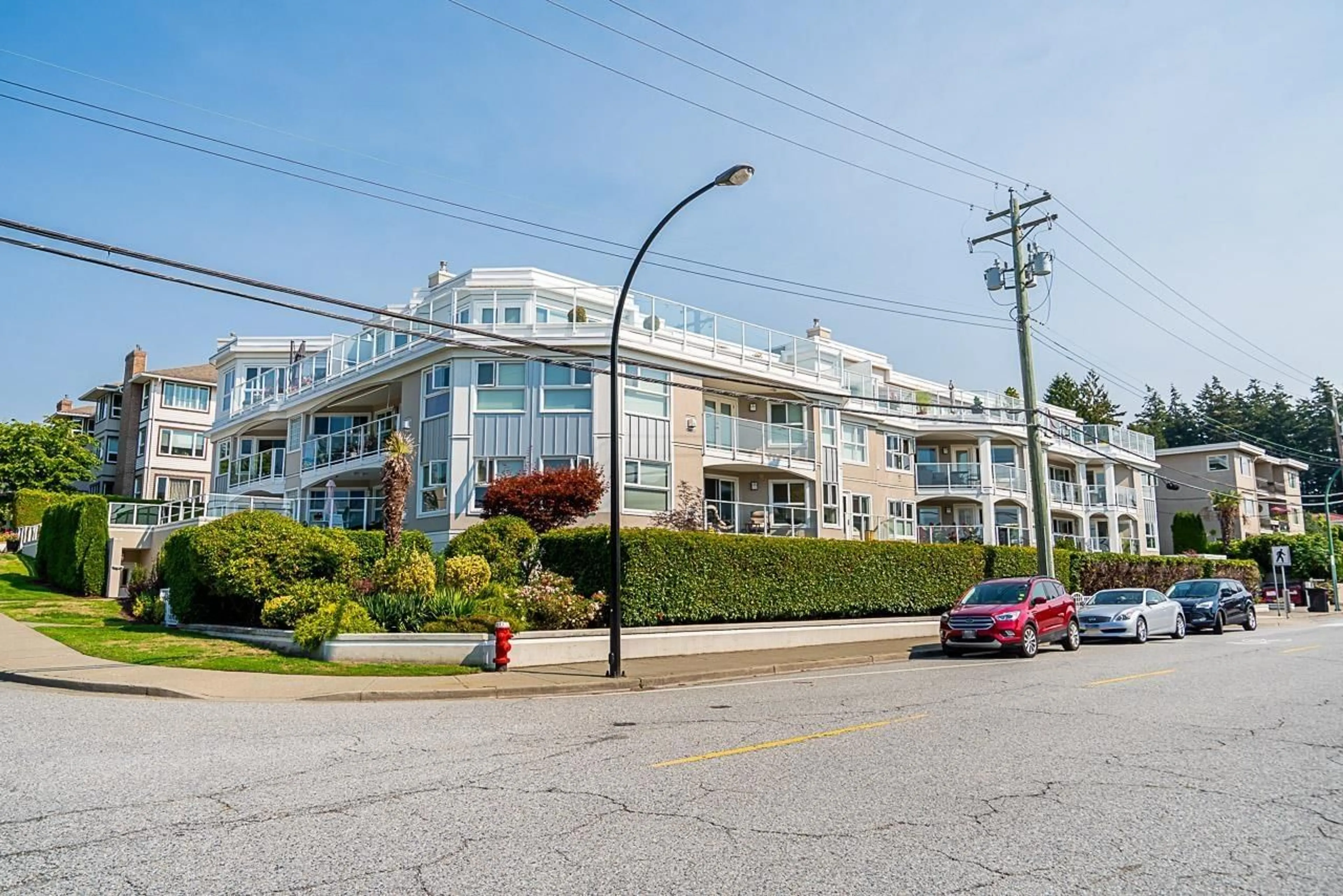 Unknown for 203 - 15367 BUENA VISTA, White Rock British Columbia V4B1Y7