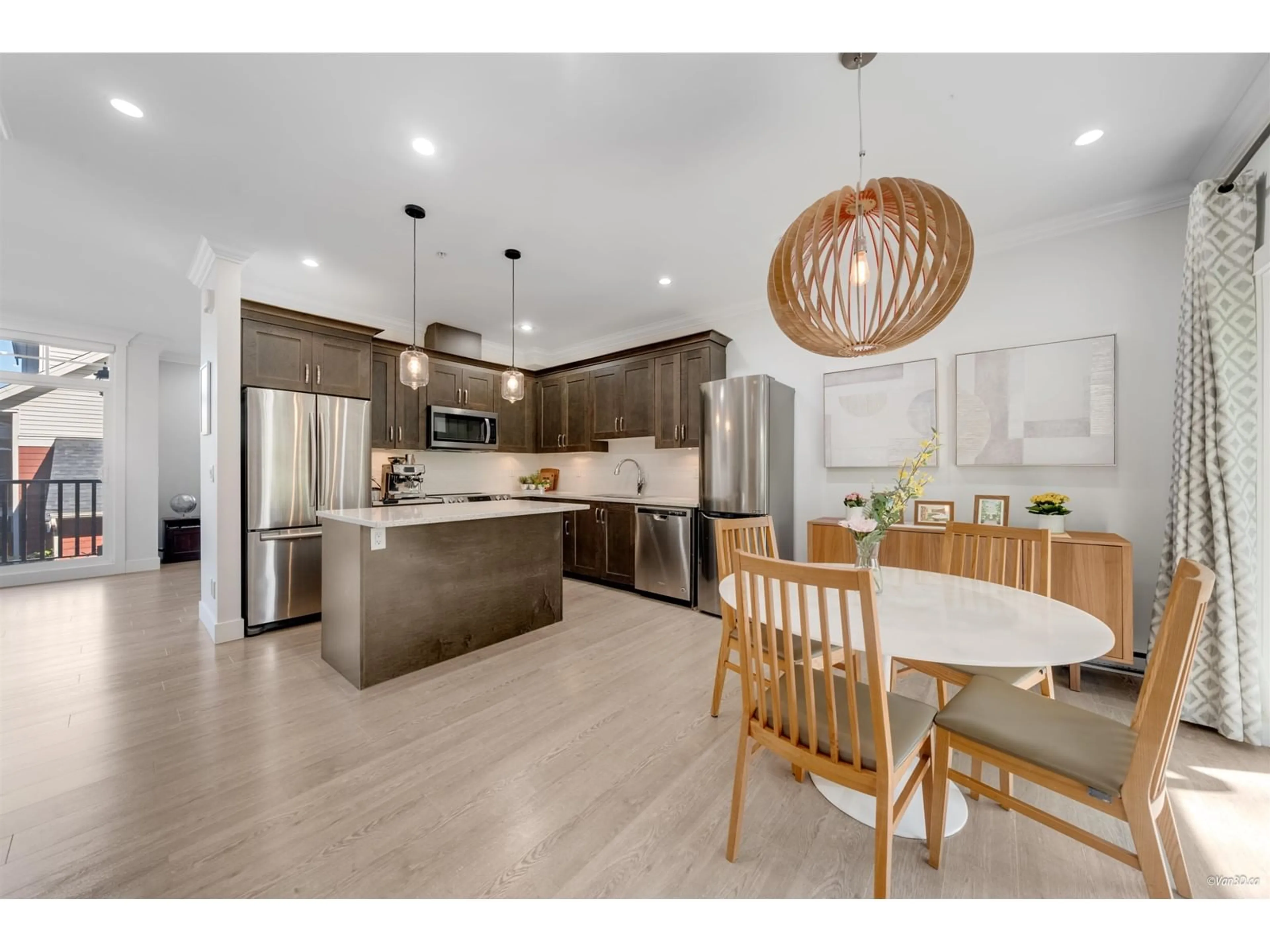 Open concept kitchen, unknown for 4 - 21017 76, Langley British Columbia V2Y0P9