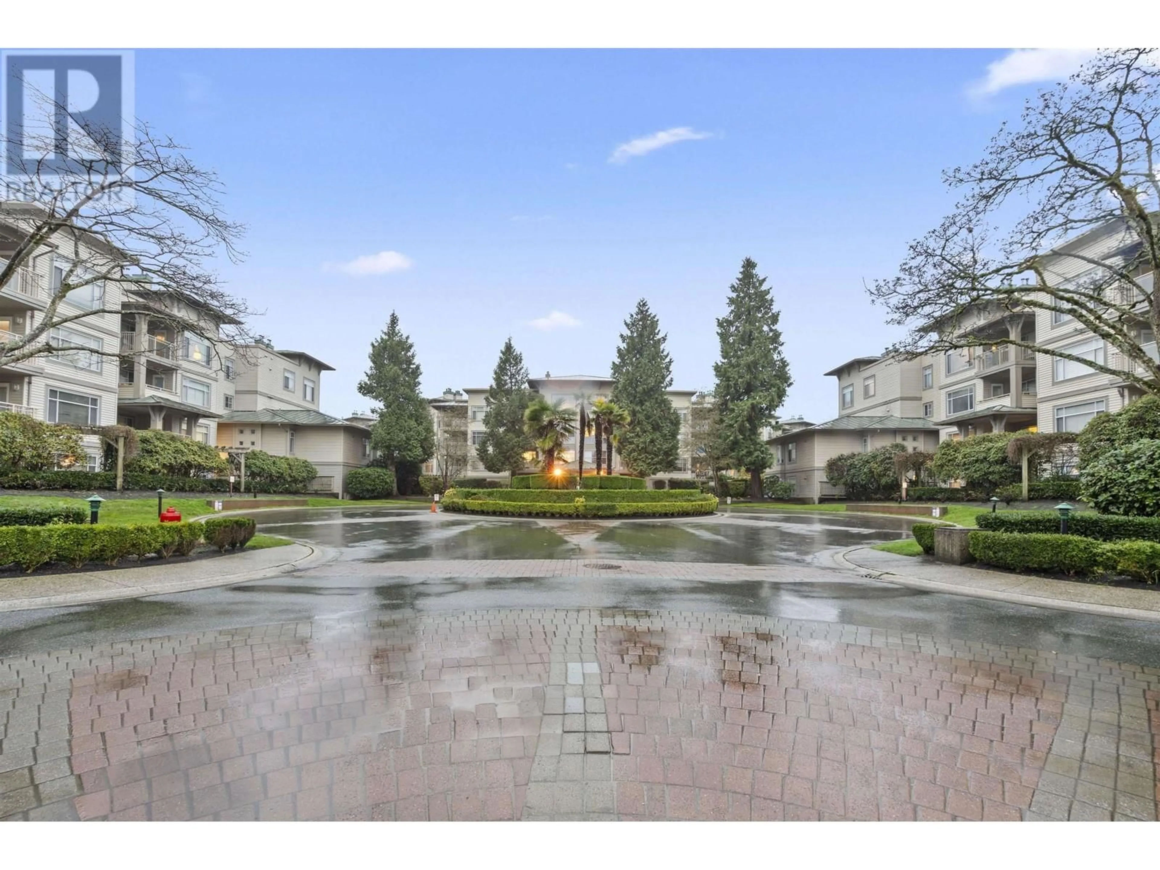 Patio, unknown for 101 - 8220 JONES ROAD, Richmond British Columbia V6Y3Z7