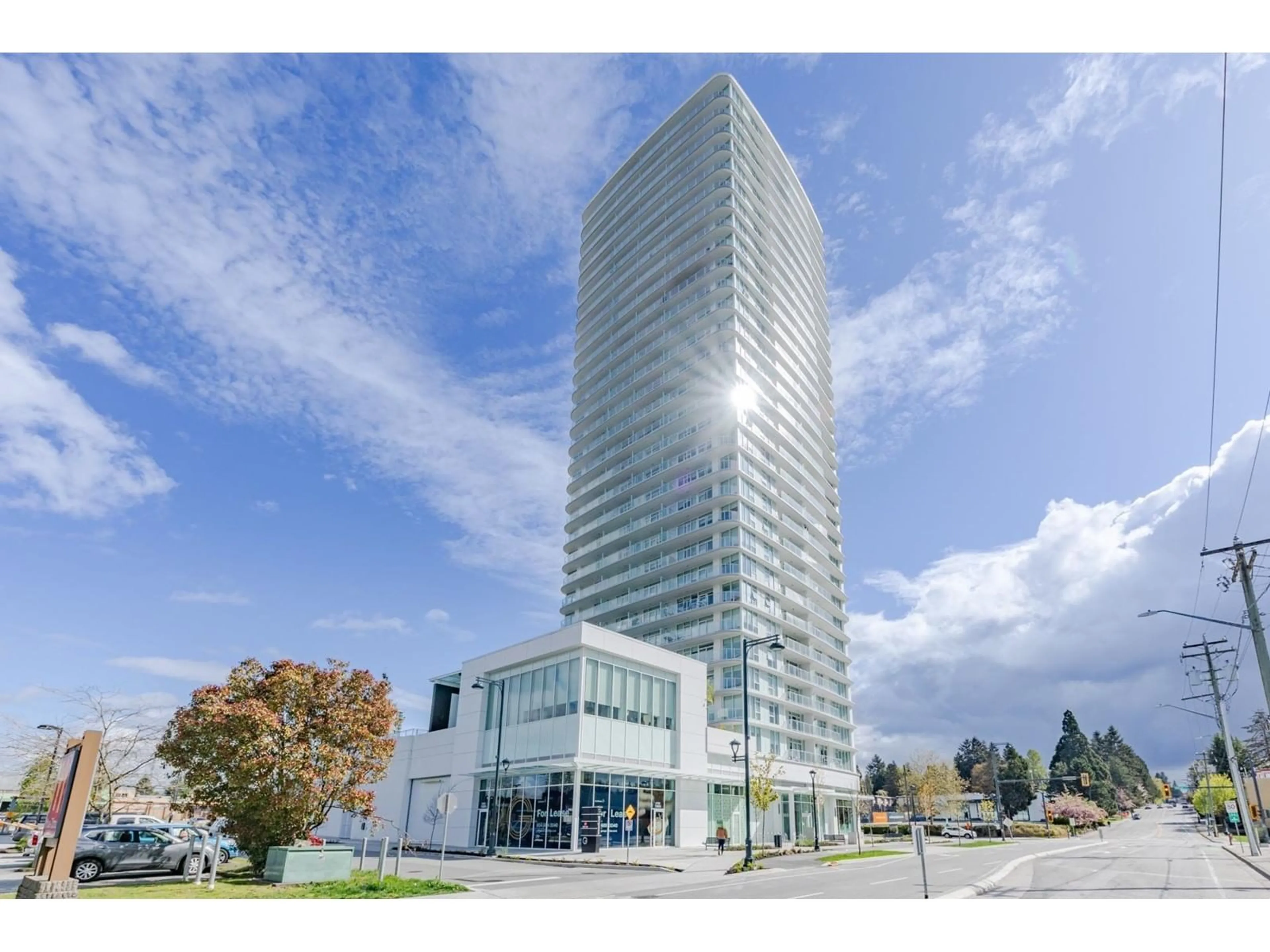 Indoor foyer for TH205 - 10225 WHALLEY, Surrey British Columbia V3T0S2