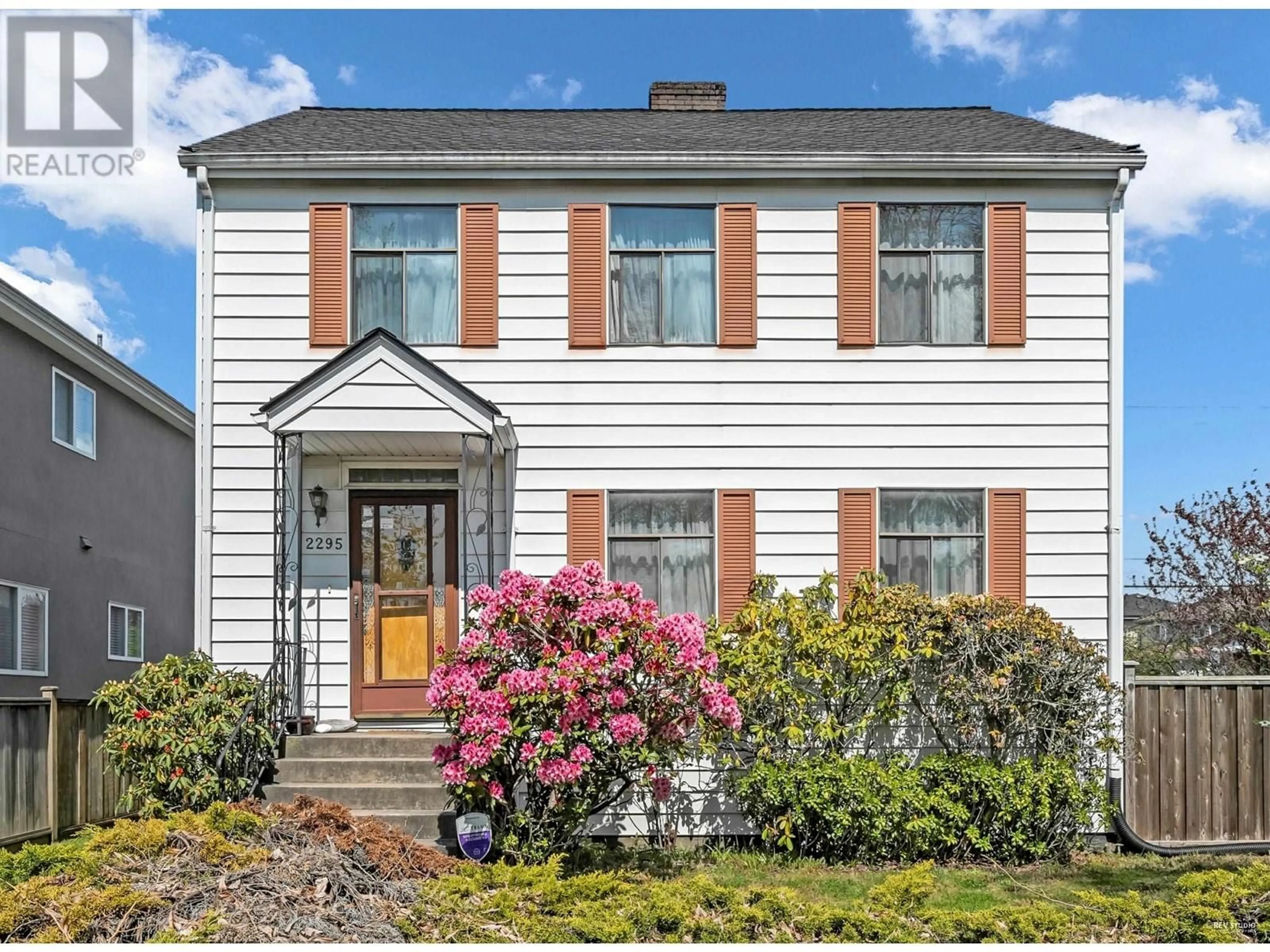 Home with vinyl exterior material, street for 2295 UPLAND DRIVE, Vancouver British Columbia V5P2E4