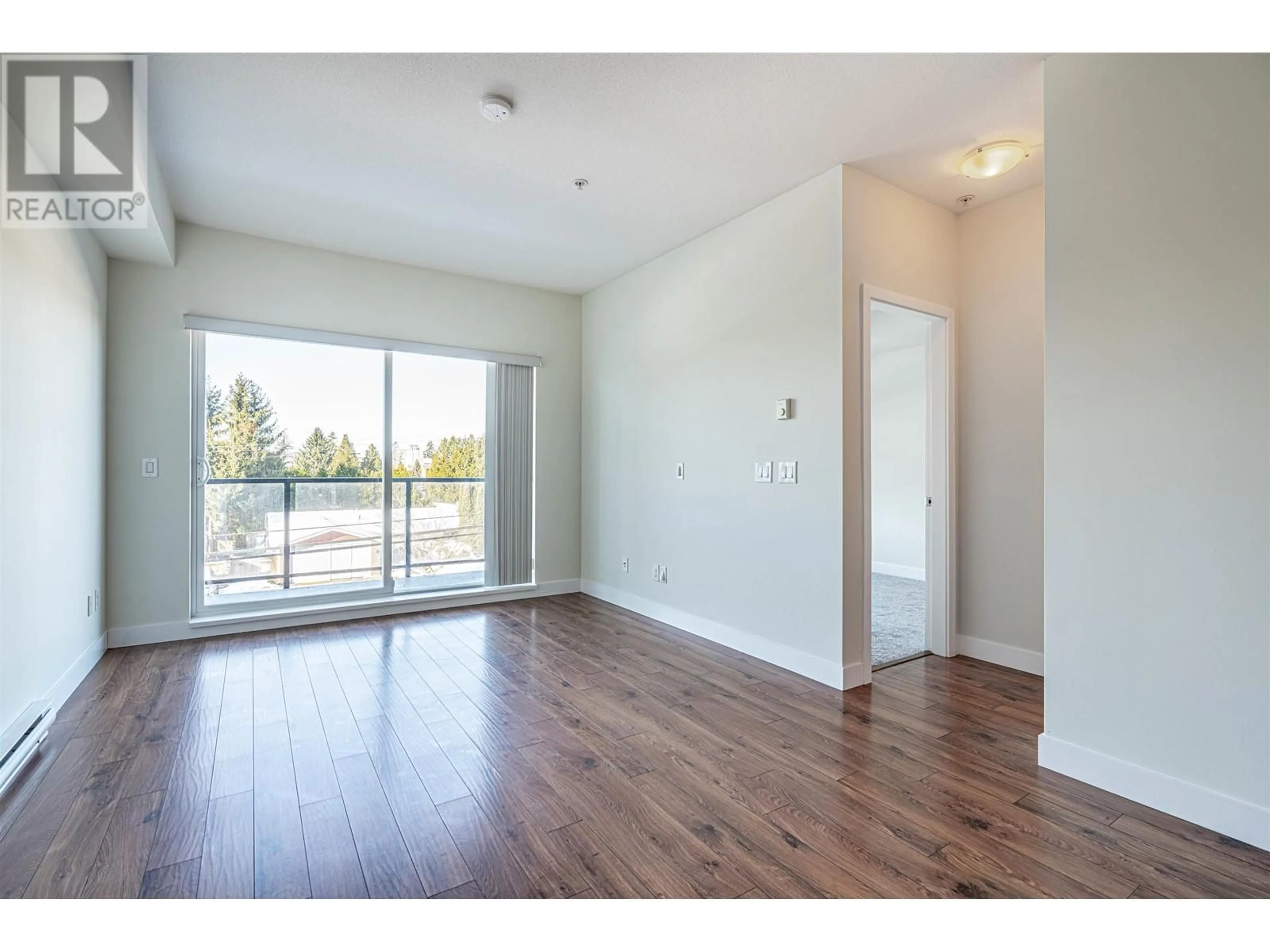 A pic of a room for 310 - 12070 227 STREET, Maple Ridge British Columbia V2X9H2