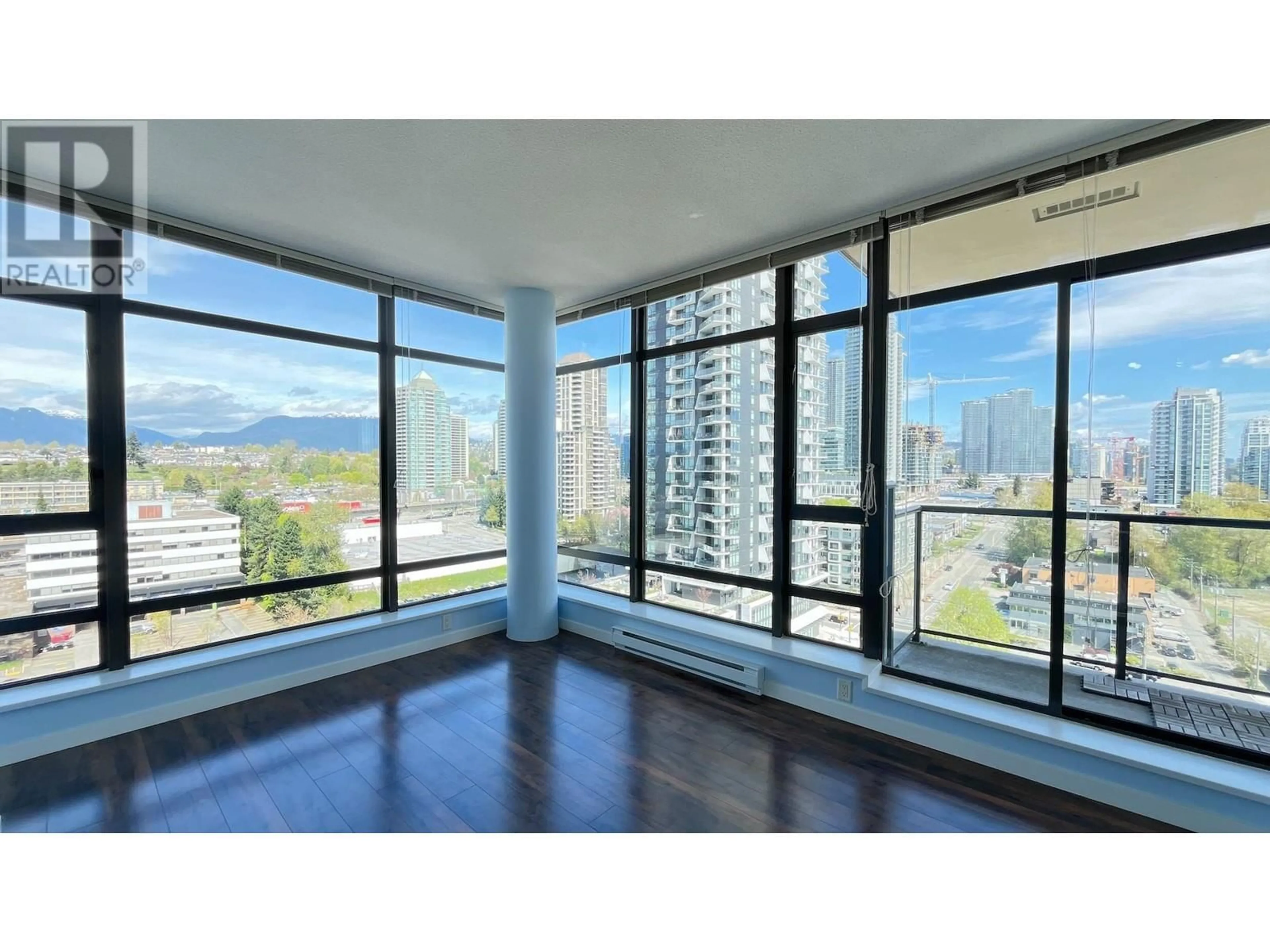 A pic of a room for 1503 - 4250 DAWSON STREET, Burnaby British Columbia V5C4B1