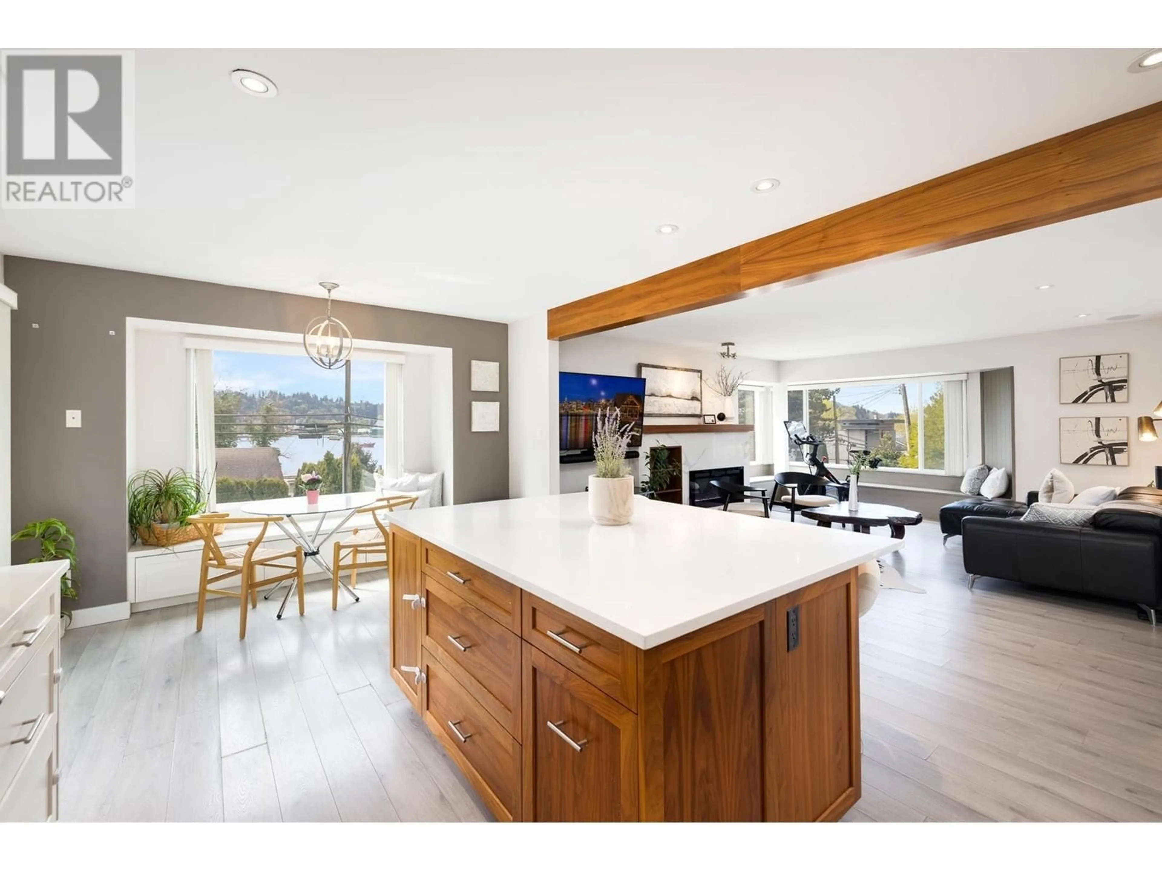 Open concept kitchen, unknown for 2 WALTON WAY, Port Moody British Columbia V3H3P3