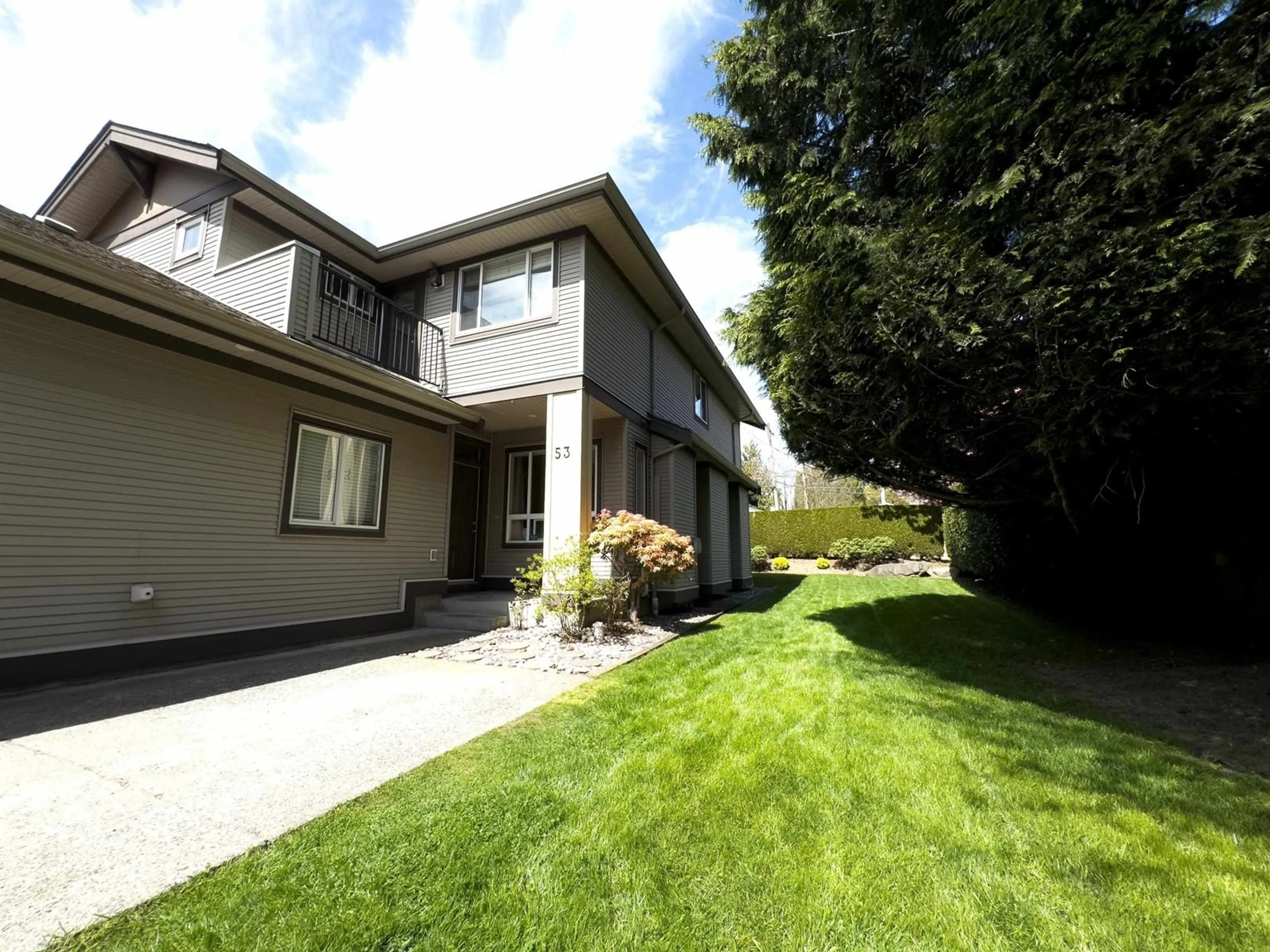 Patio, street for 53 - 15168 66A, Surrey British Columbia V3W1X2