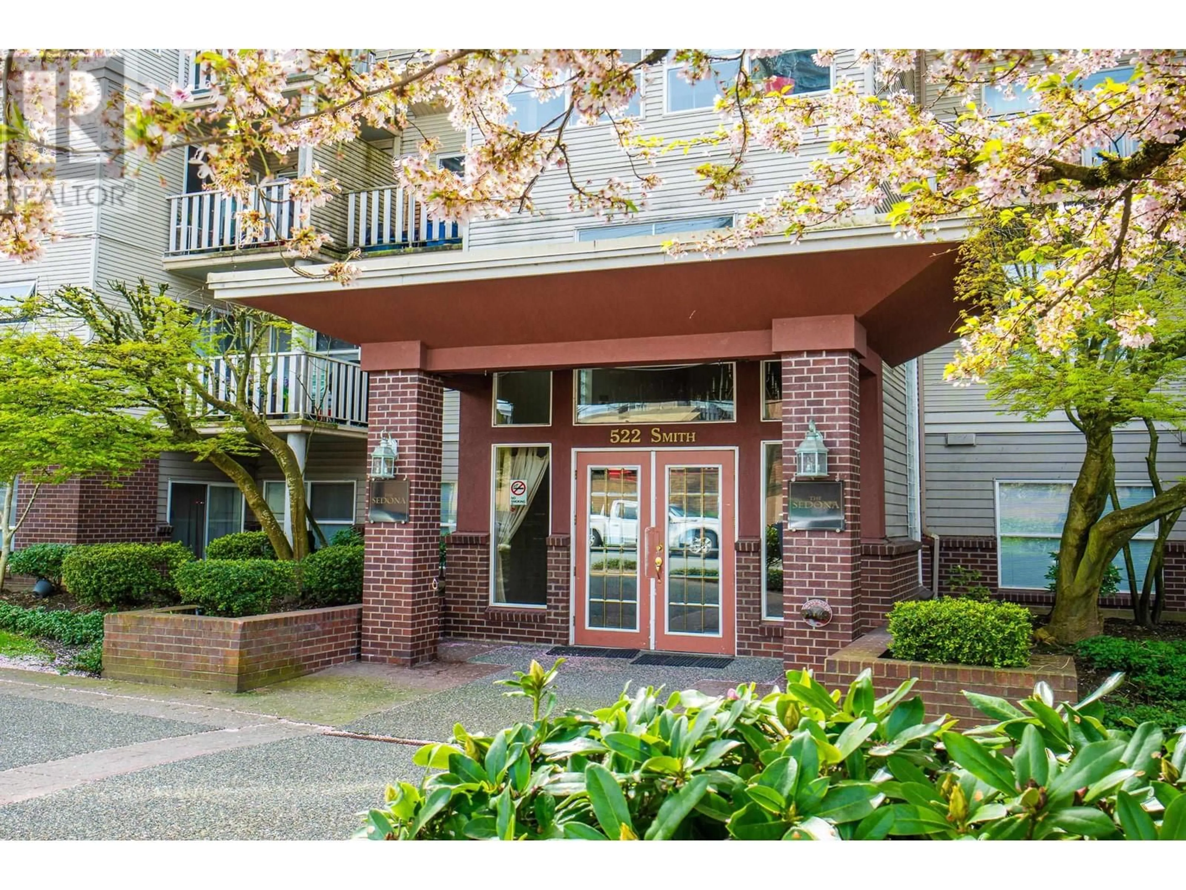 Indoor foyer for 411 - 522 SMITH AVENUE, Coquitlam British Columbia V3J7X7