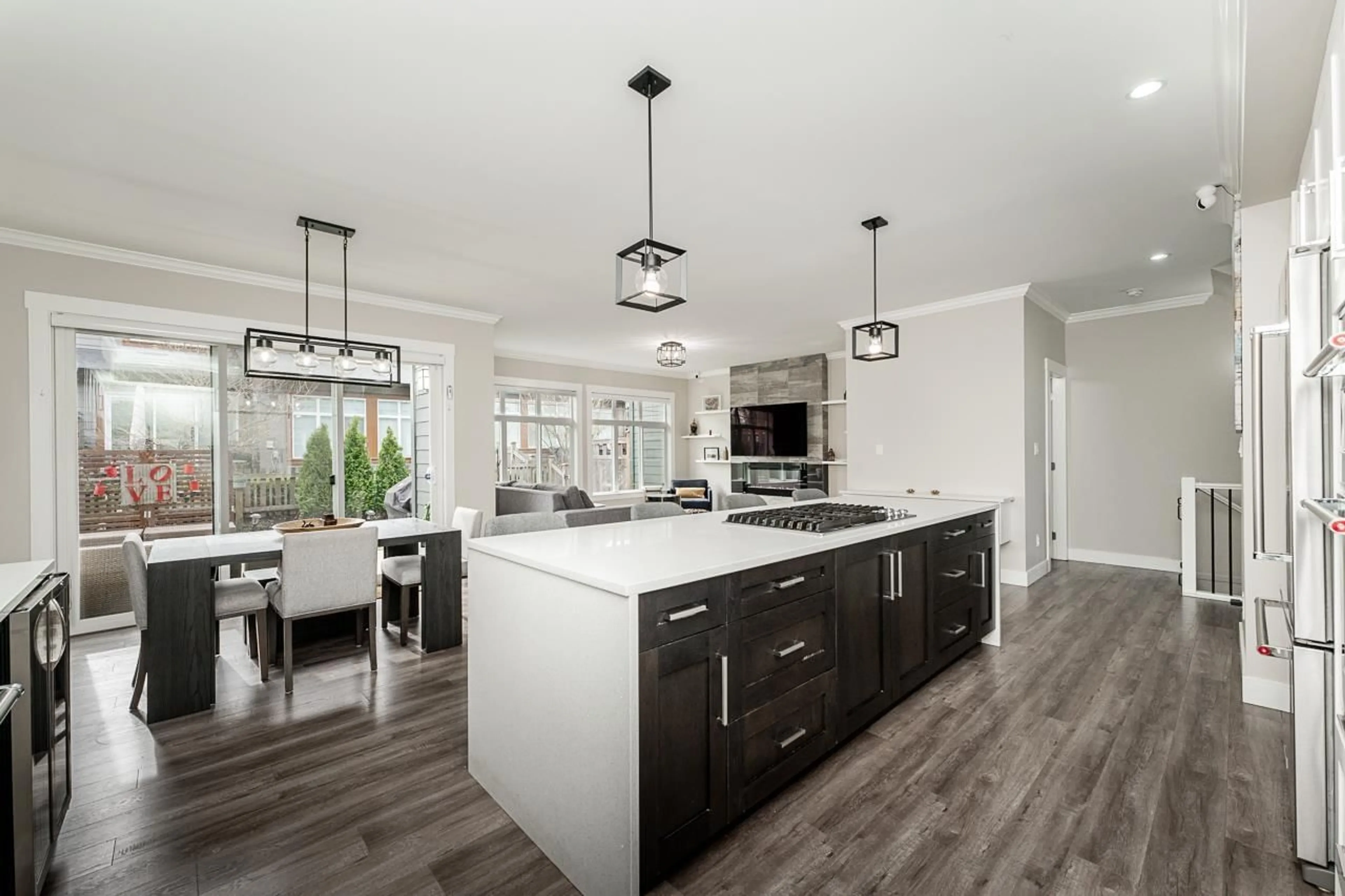 Open concept kitchen, unknown for 97 - 17033 FRASER, Surrey British Columbia V4N6V2