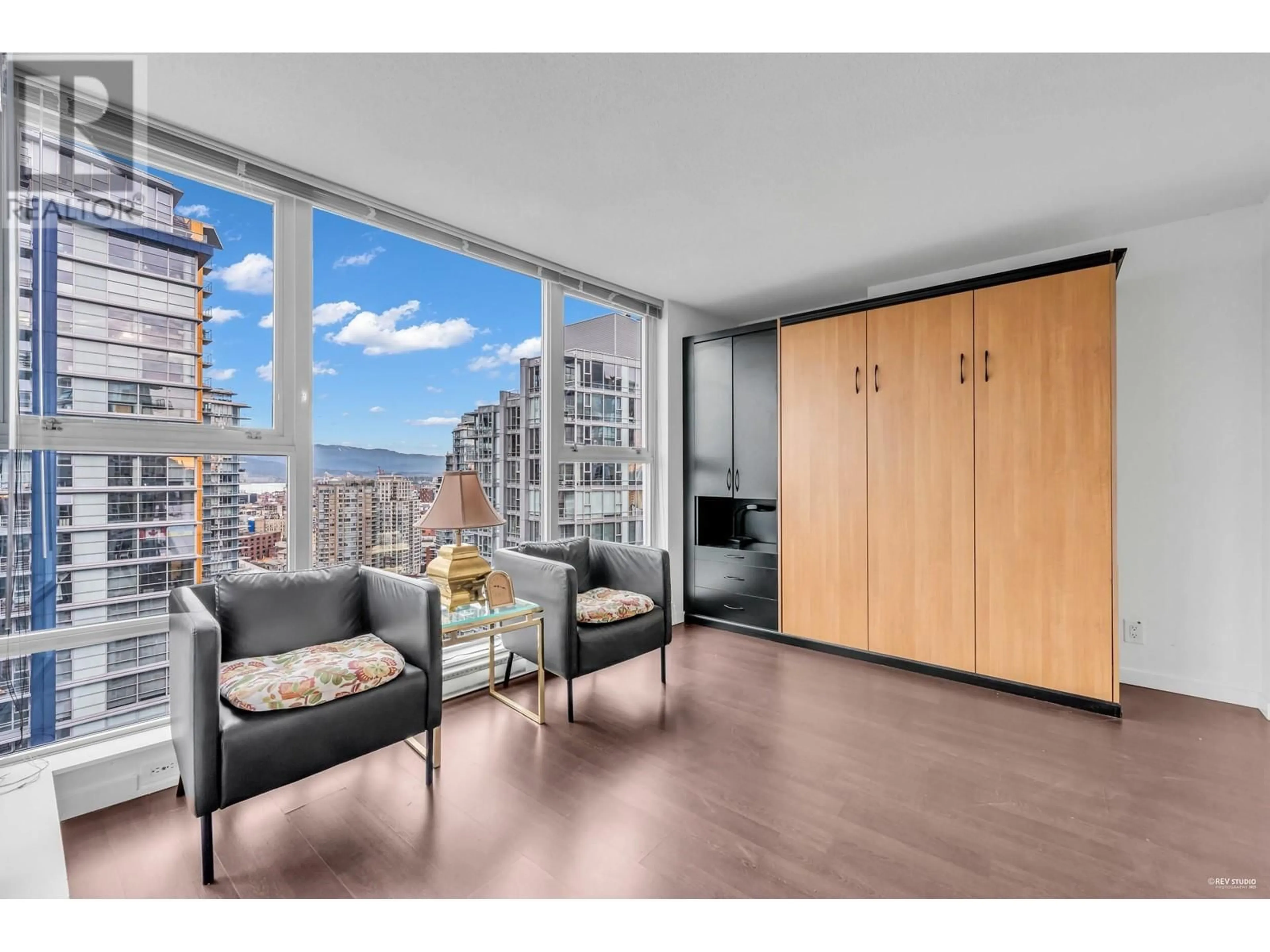 A pic of a room for 2707 - 668 CITADEL PARADE, Vancouver British Columbia V6B1W6
