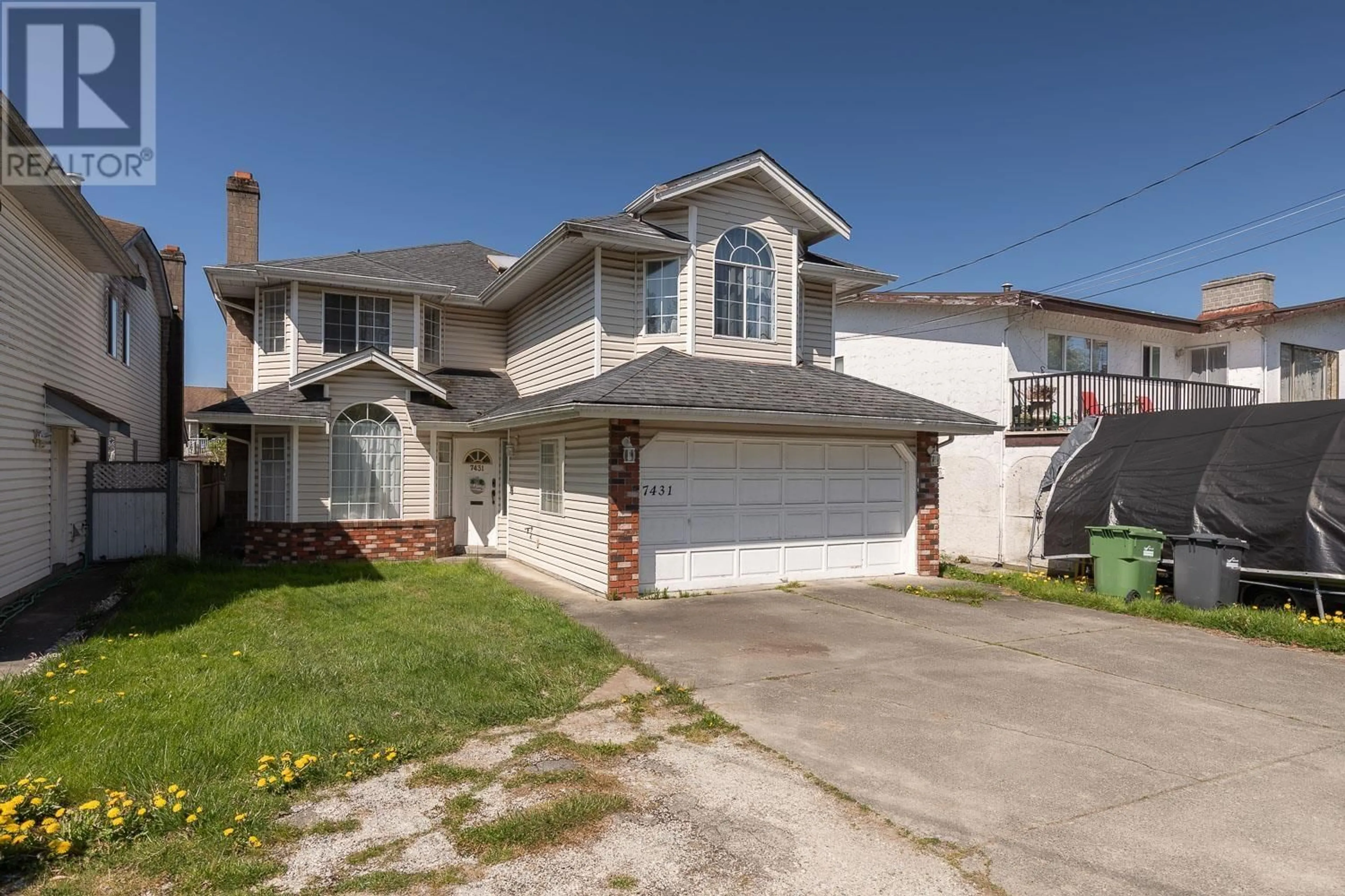 Home with vinyl exterior material, street for 7431 NO. 2 ROAD, Richmond British Columbia V7C3L7