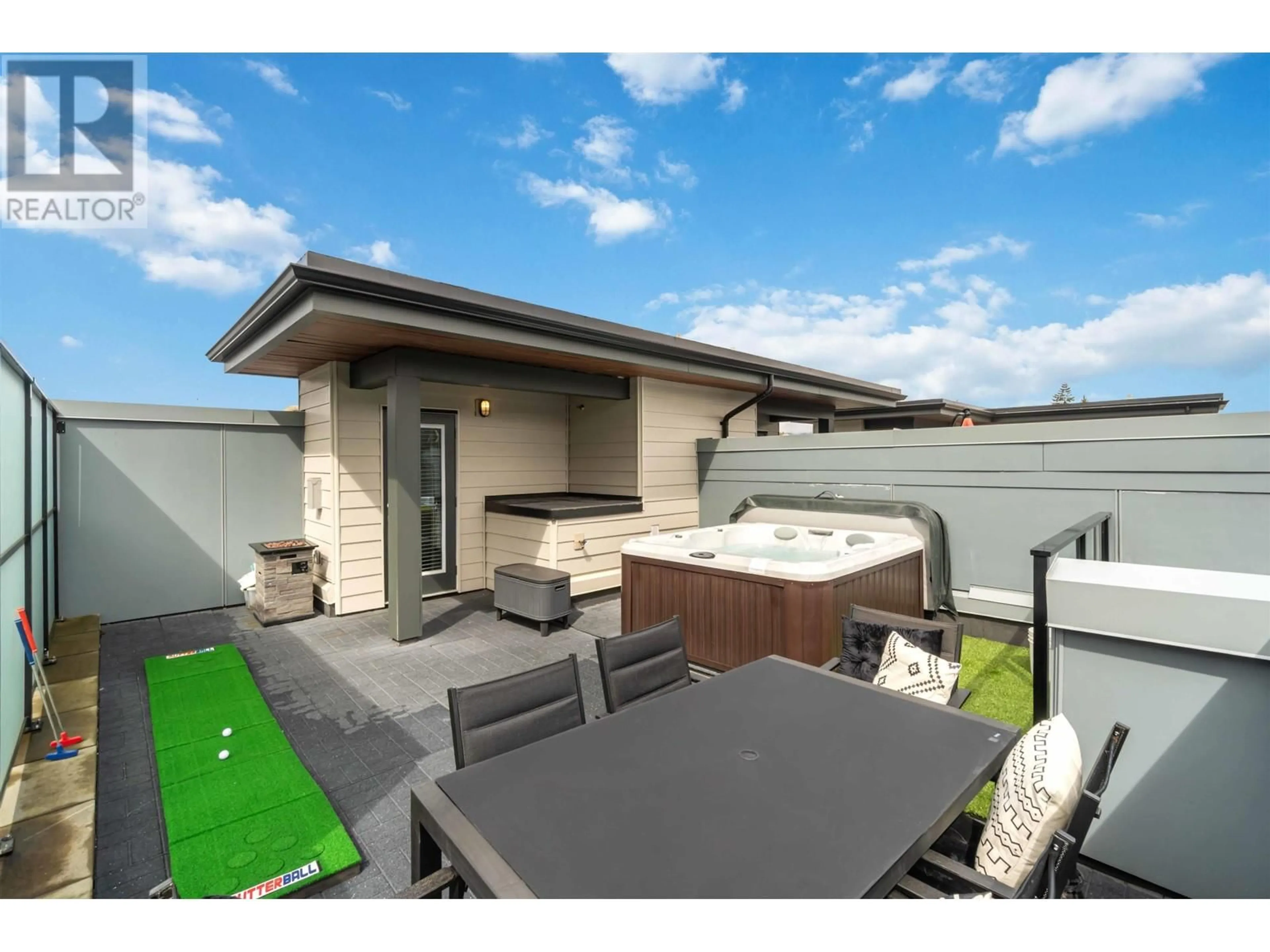 Patio, street for 221 - 708 LEA AVENUE, Coquitlam British Columbia V3J4H5