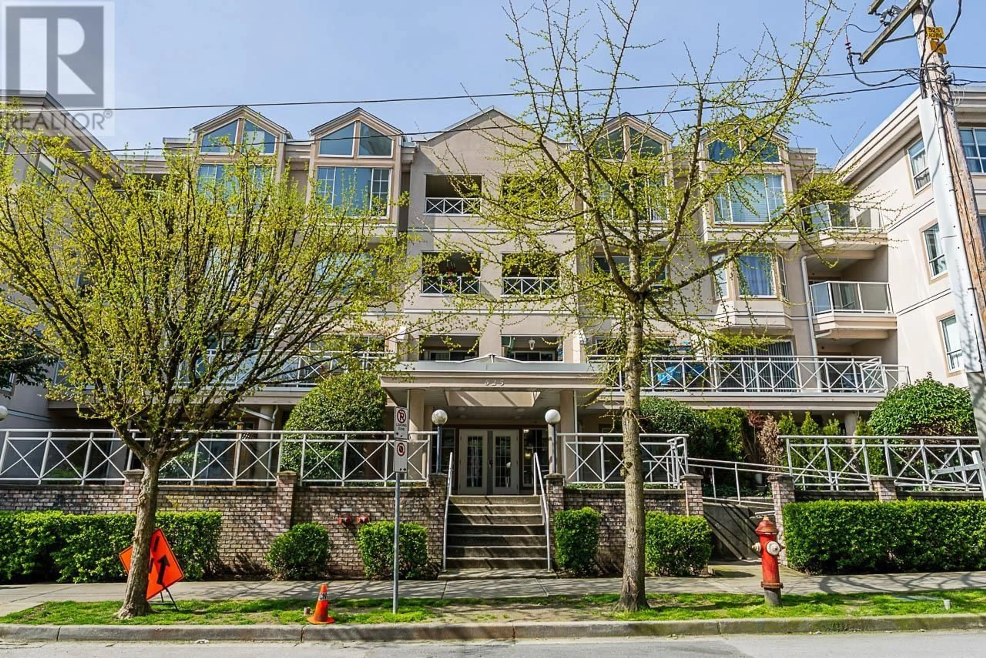Unknown for RT2 - 525 AGNES STREET, New Westminster British Columbia V3L1G2