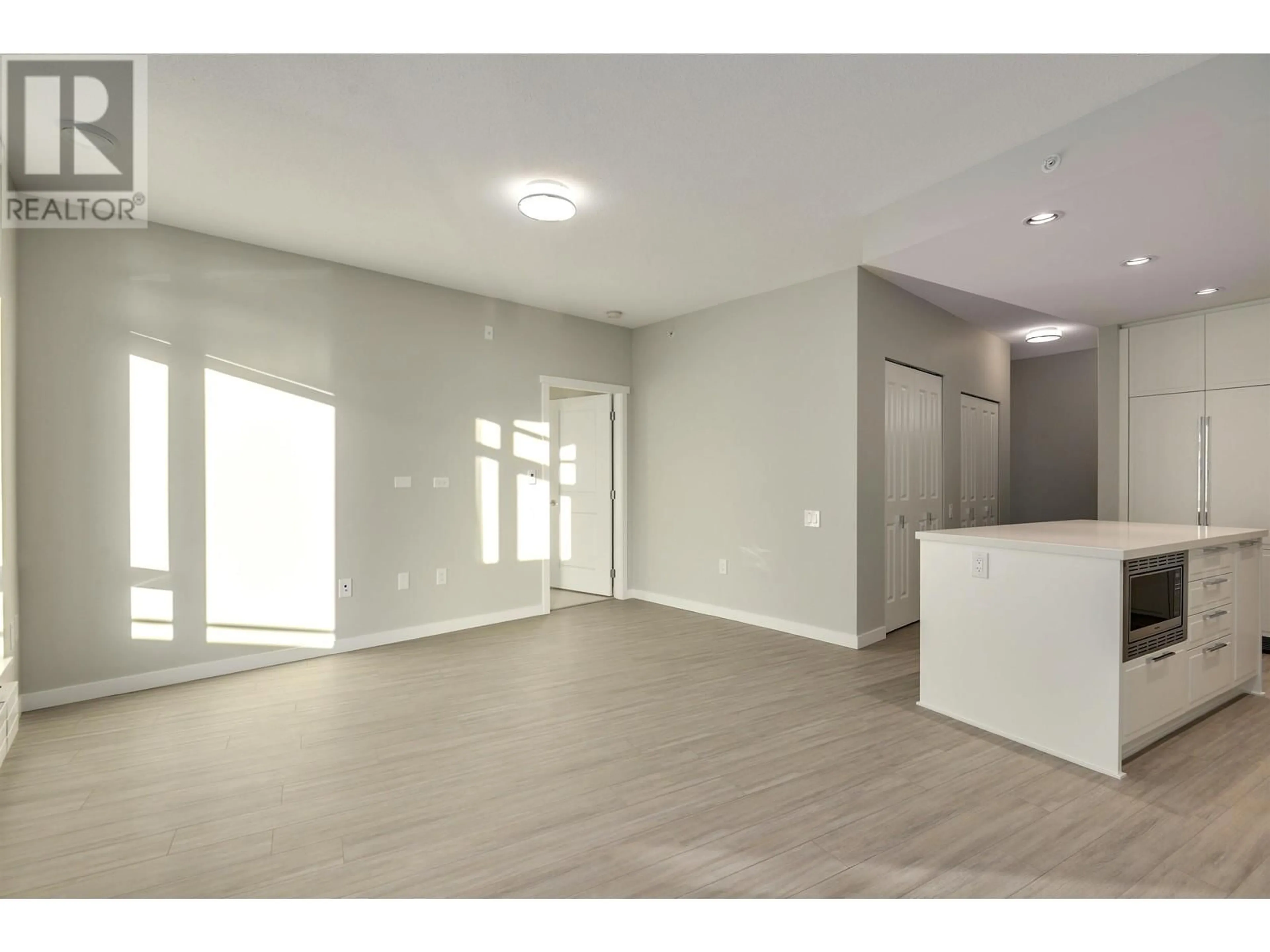 A pic of a room for 401 - 3198 RIVERWALK AVENUE, Vancouver British Columbia V5S0E8