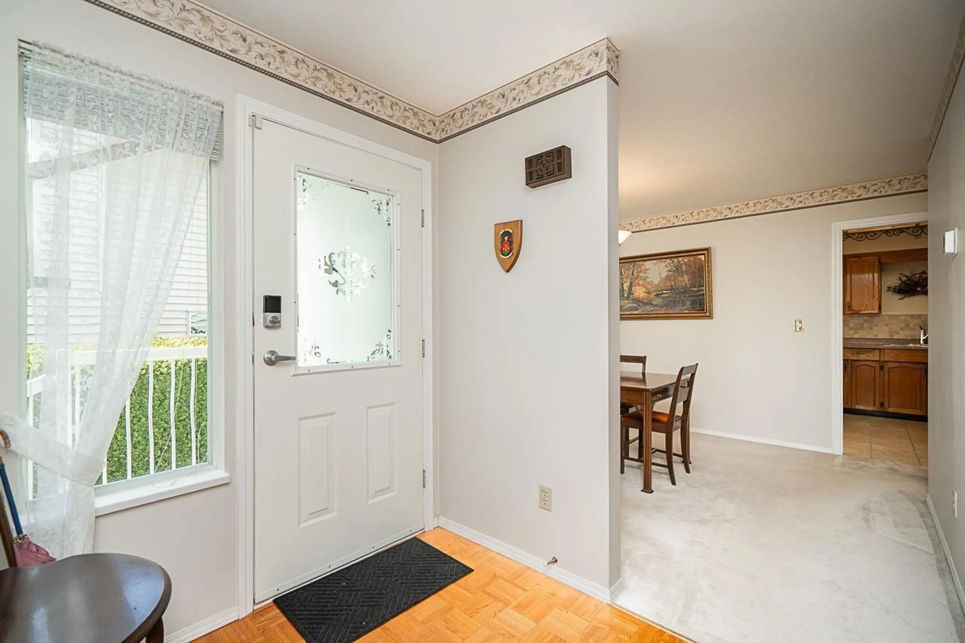 Indoor entryway for 5949 169, Surrey British Columbia V3S6Y5